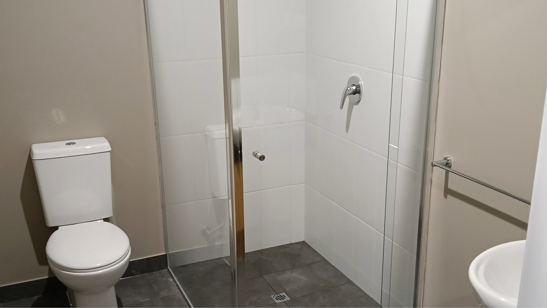 SDA IL 2 Bedroom House no OOA Inverloch, Vic 226 — Home image 11