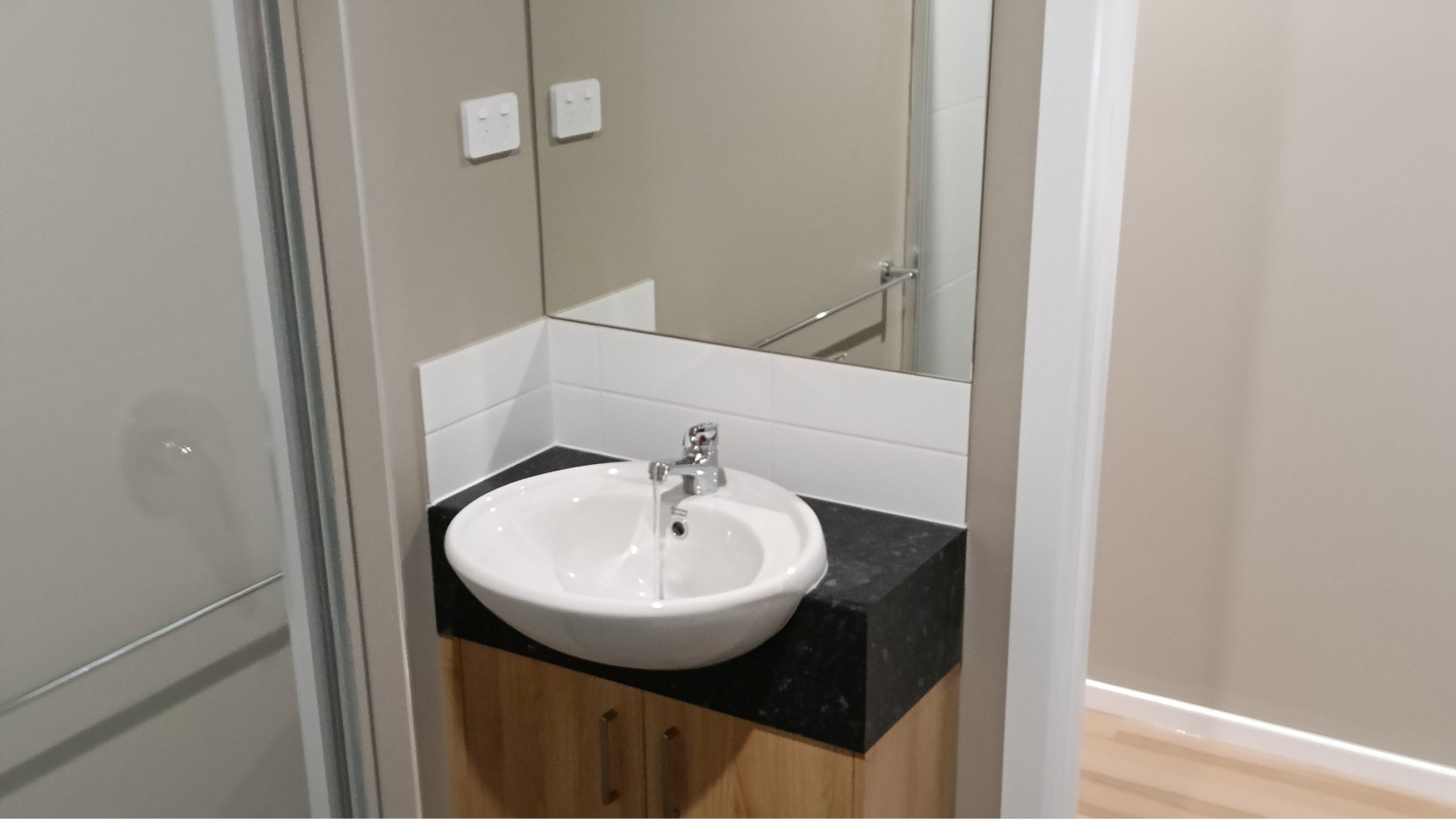 SDA IL 2 Bedroom House no OOA Inverloch, Vic 226 — Home image 12