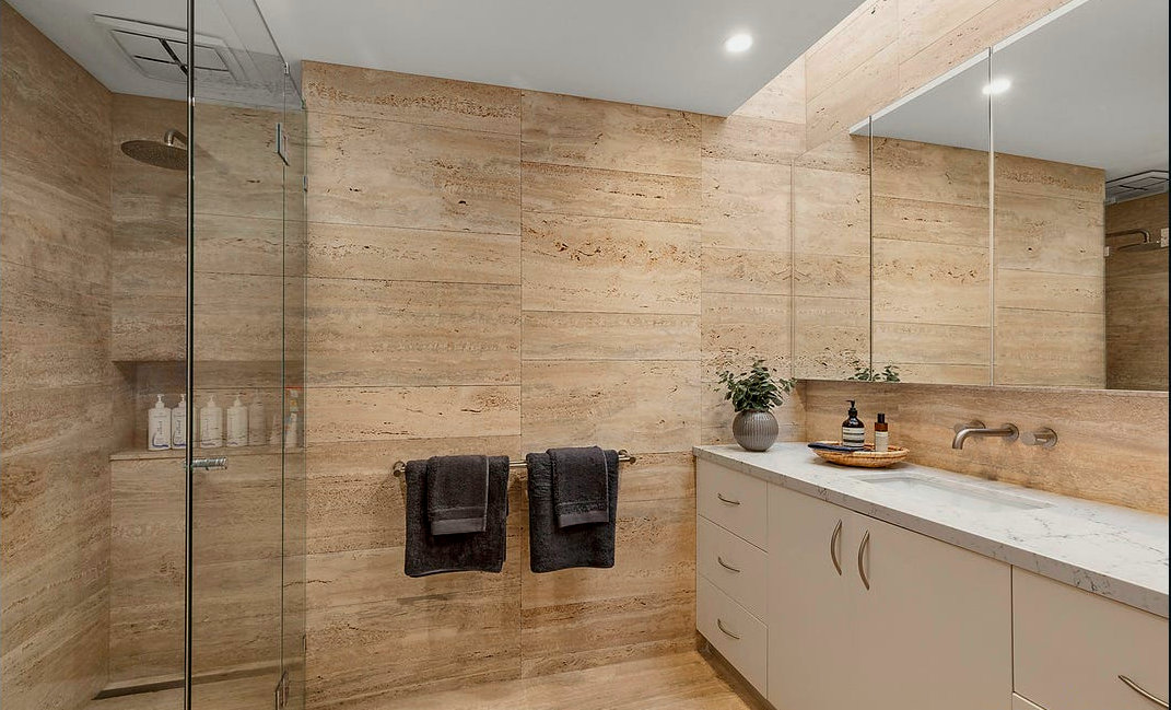 A beautiful, private and modern setting — Home image 6