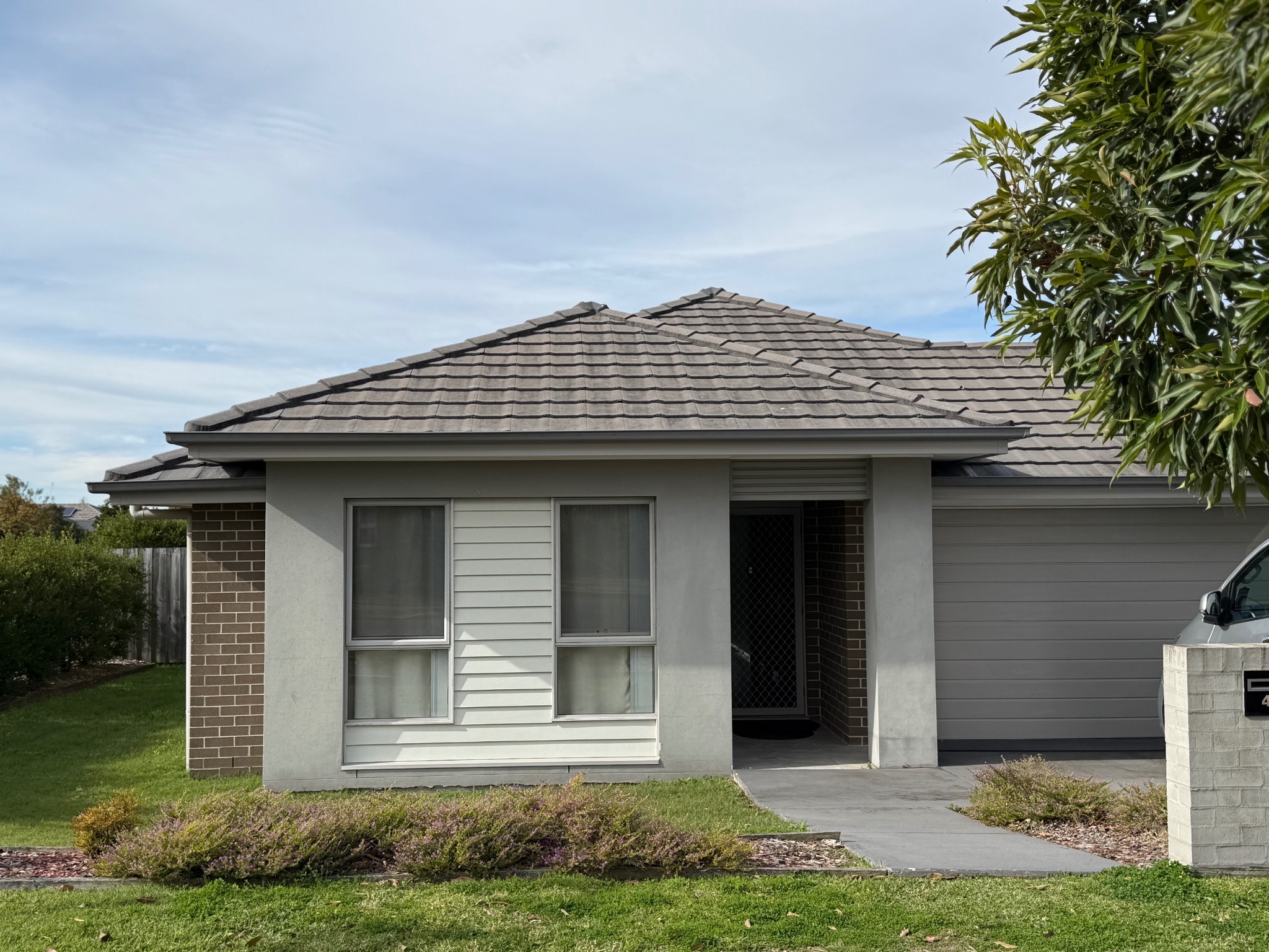 Thornton modern home in quiet area of Thornton — Home image 6
