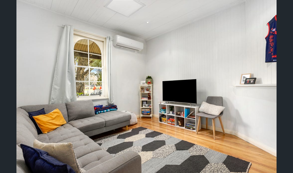Accessible SIL Accommodation with Three Vacant Rooms on Kilgour Street, Geelong — Home image 7