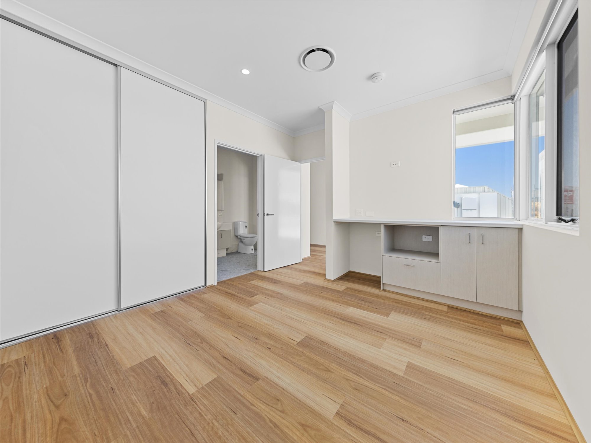 BRAND NEW Spacious 2 Resident (HPS) (SDA) House - Brabham — Home image 7
