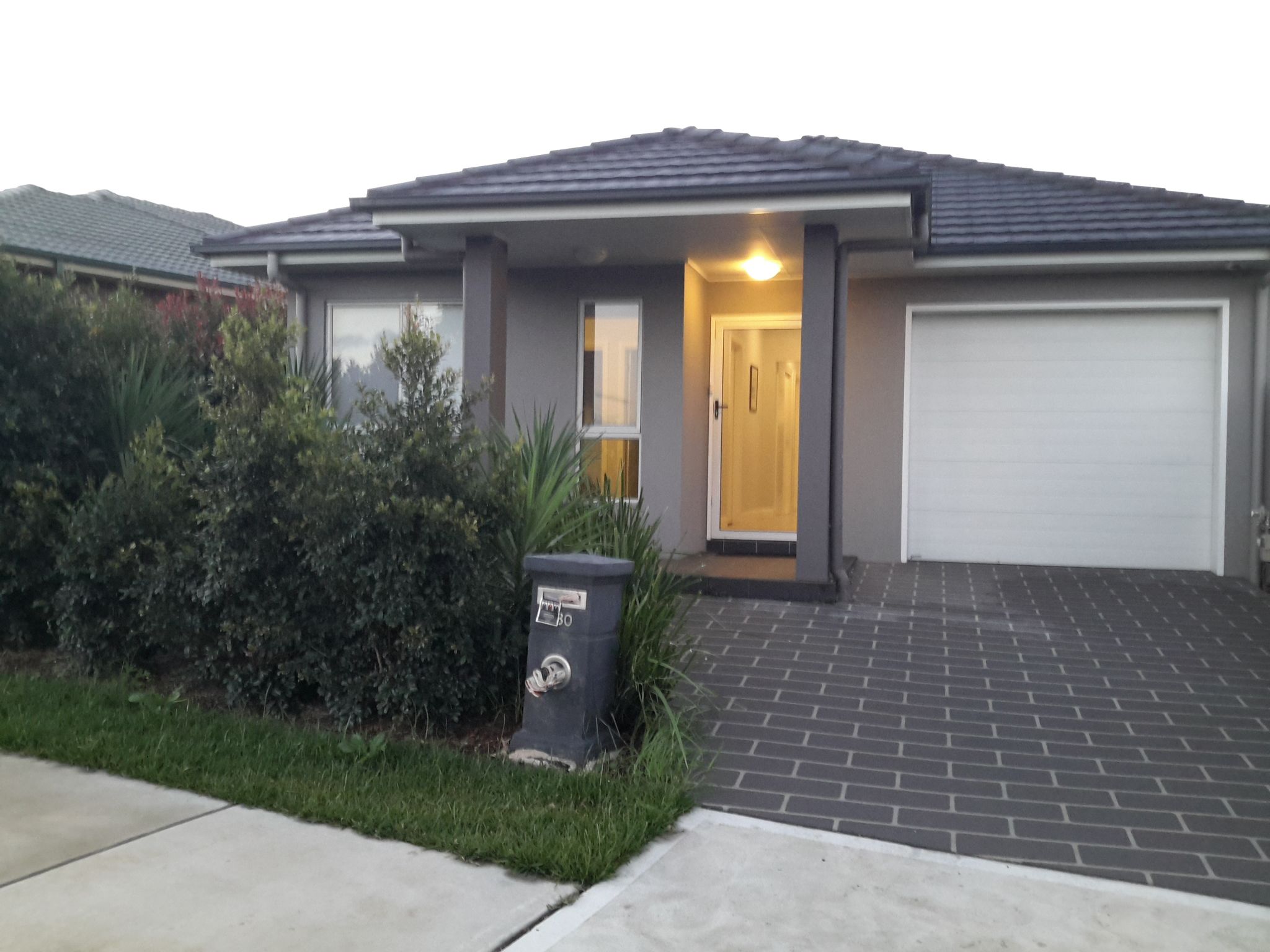 State of the Art and Modern Lifestyle, spacious, four-bedroom group homes in Oran Park NSW 2570 — Home image 5