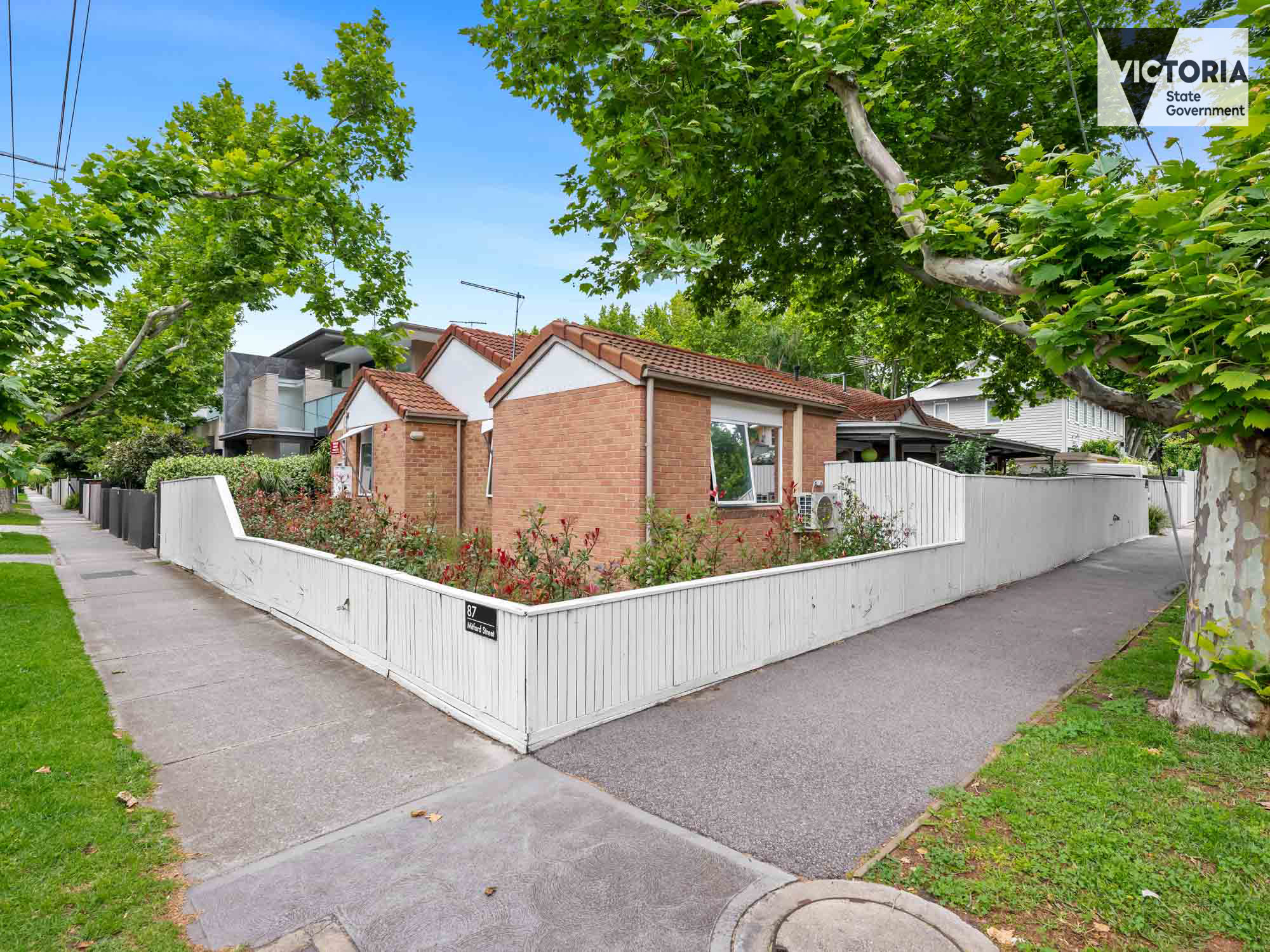 Vibrant lifestyle in Elwood — Home image 11