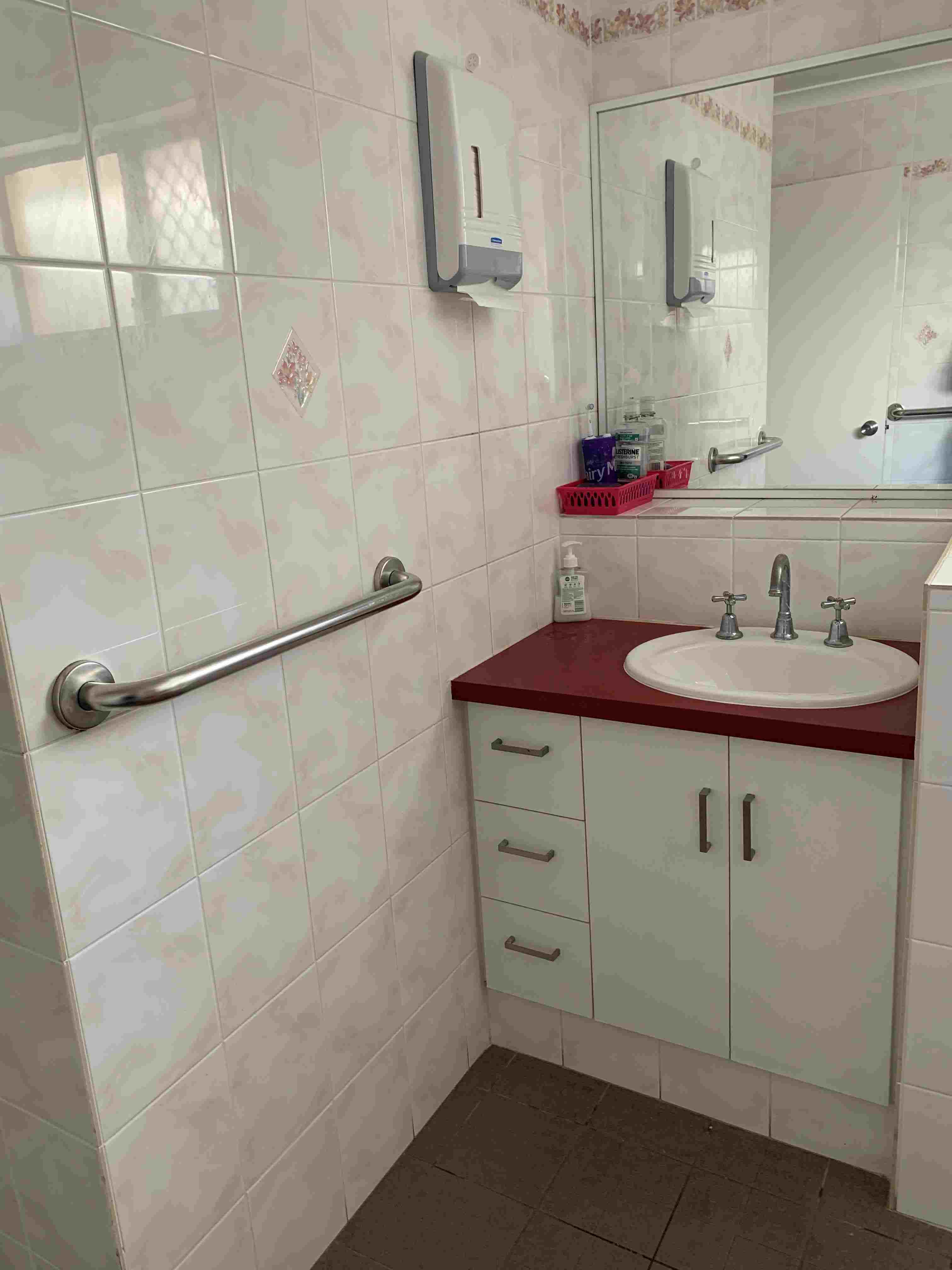 Vibrant Innaloo Living — Home image 6
