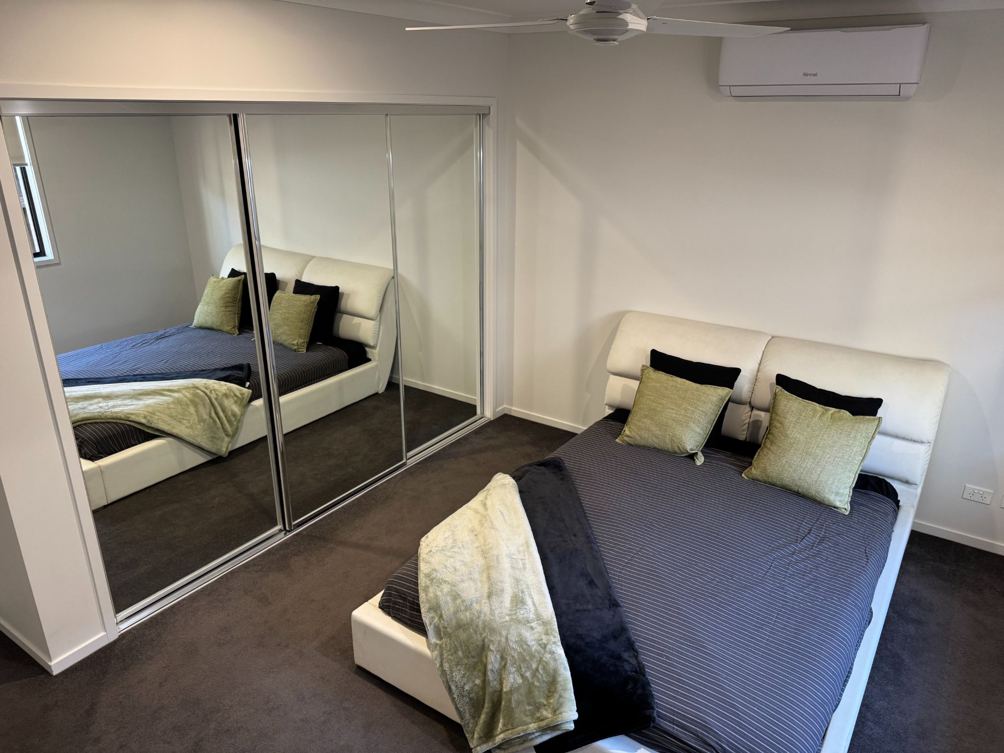 Cozy Private Room & Ensuite — Home image 7