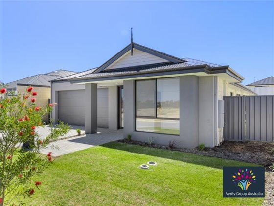 *New Build* Ellenbrook 3 Bed with OOA Room — Home image 9