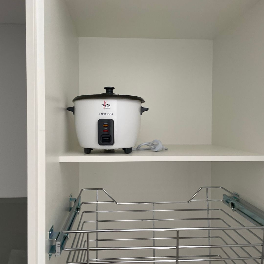 *New Build* Ellenbrook 3 Bed with OOA Room — Home image 2