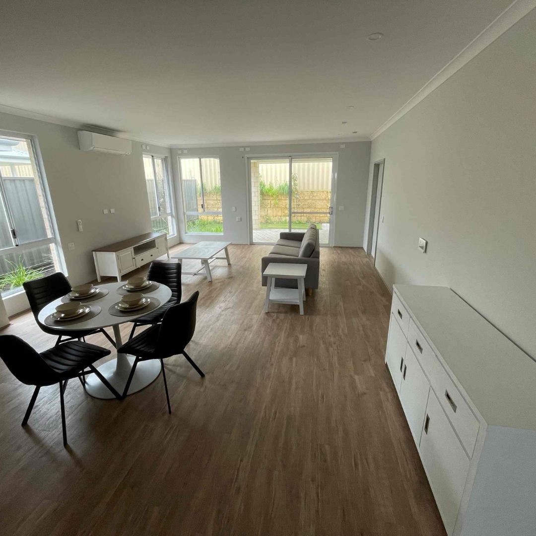 *New Build* Ellenbrook 3 Bed with OOA Room — Home image 8