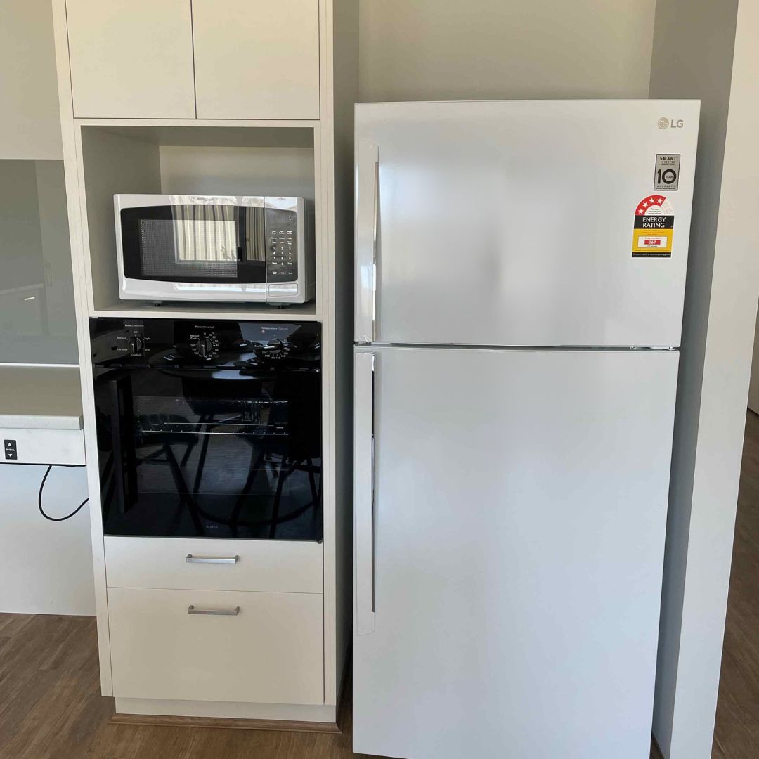 *New Build* Ellenbrook 3 Bed with OOA Room — Home image 18