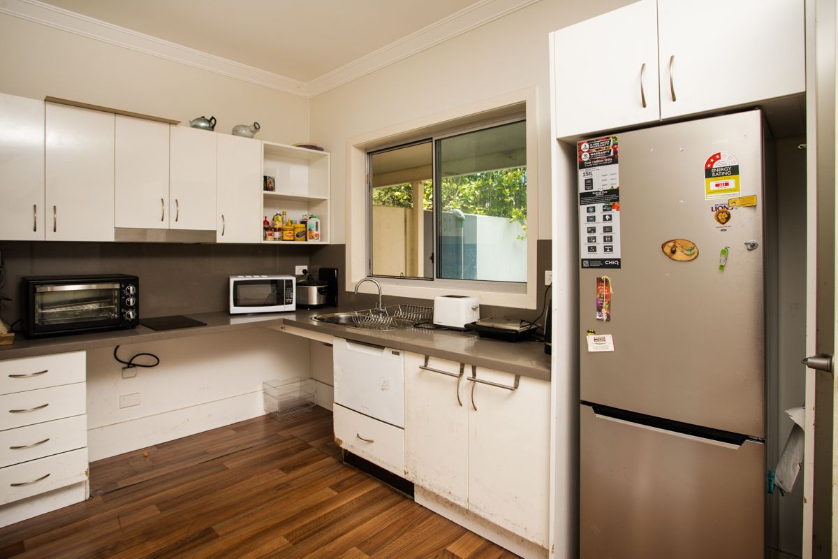 Lovely purpose-built property set in a leafy, residential area in North Ryde — Home image 61