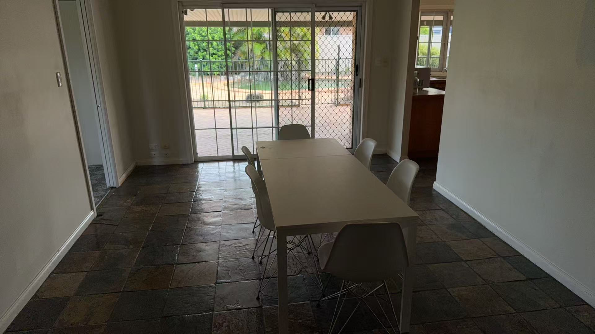 Heart of Sunnybank Hills — Home image 6