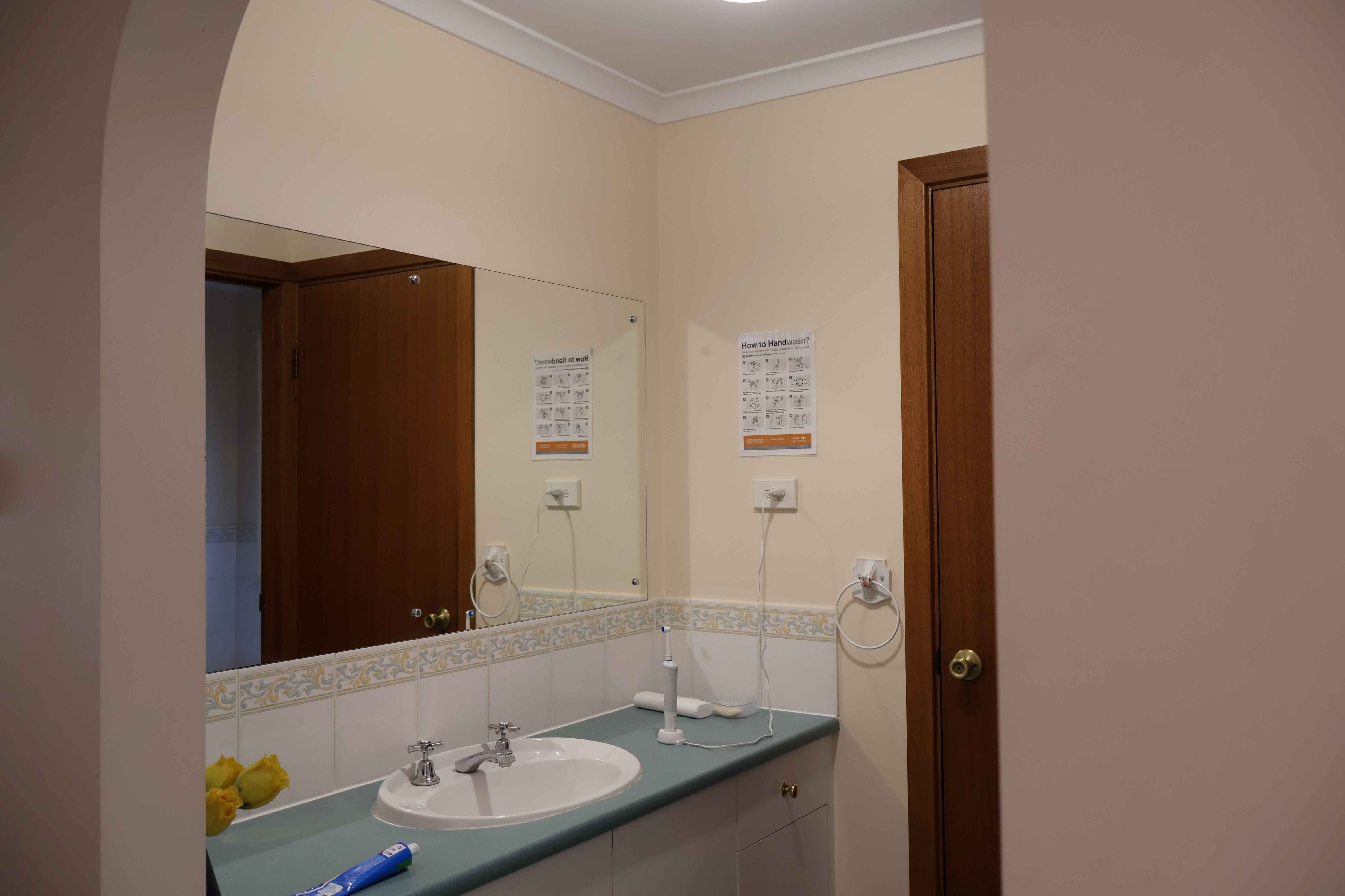 Hillcrest - share in-home supports with one other in a delightful cluster! — Home image 4