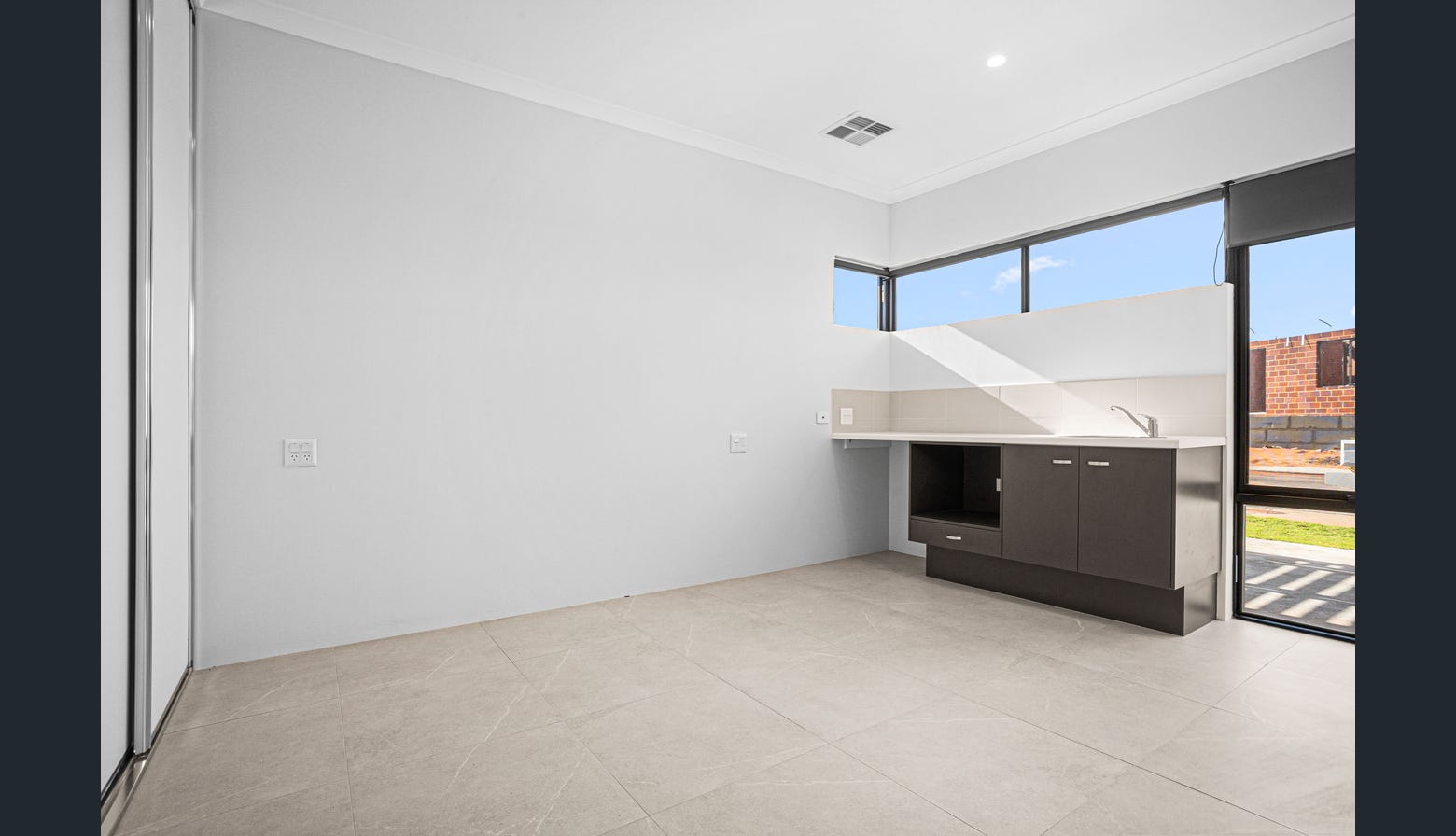 SIL accomodation — Home image 9