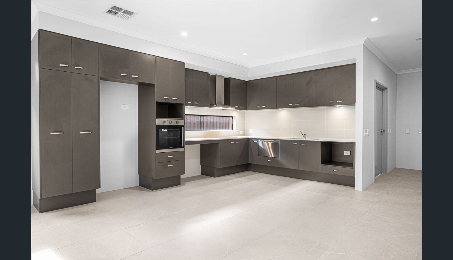 SIL accomodation — Home image 21