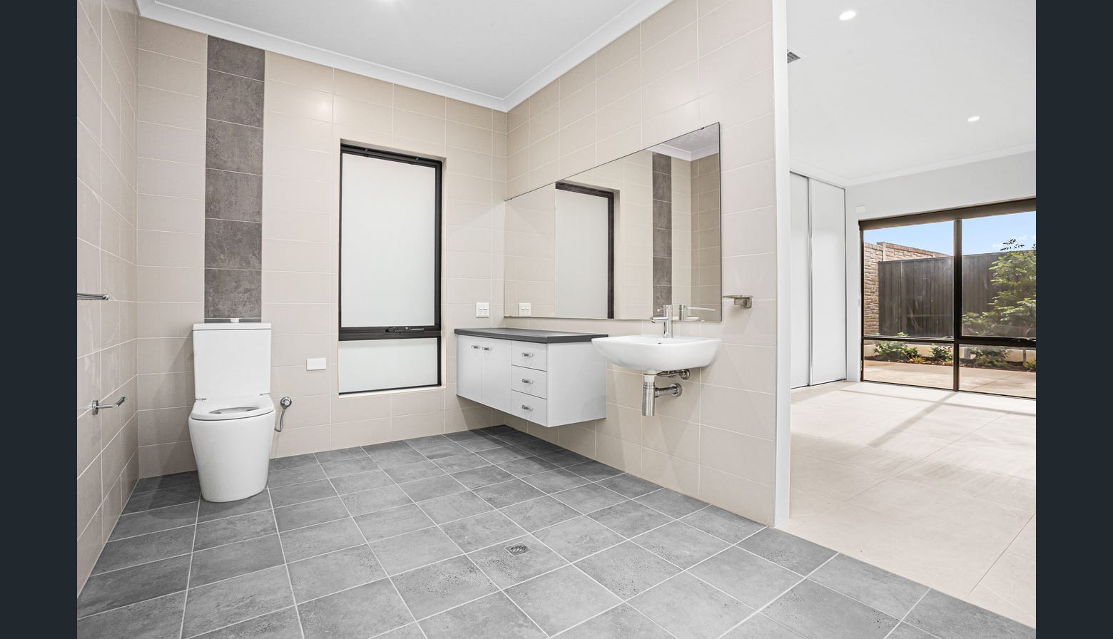 SIL accomodation — Home image 6