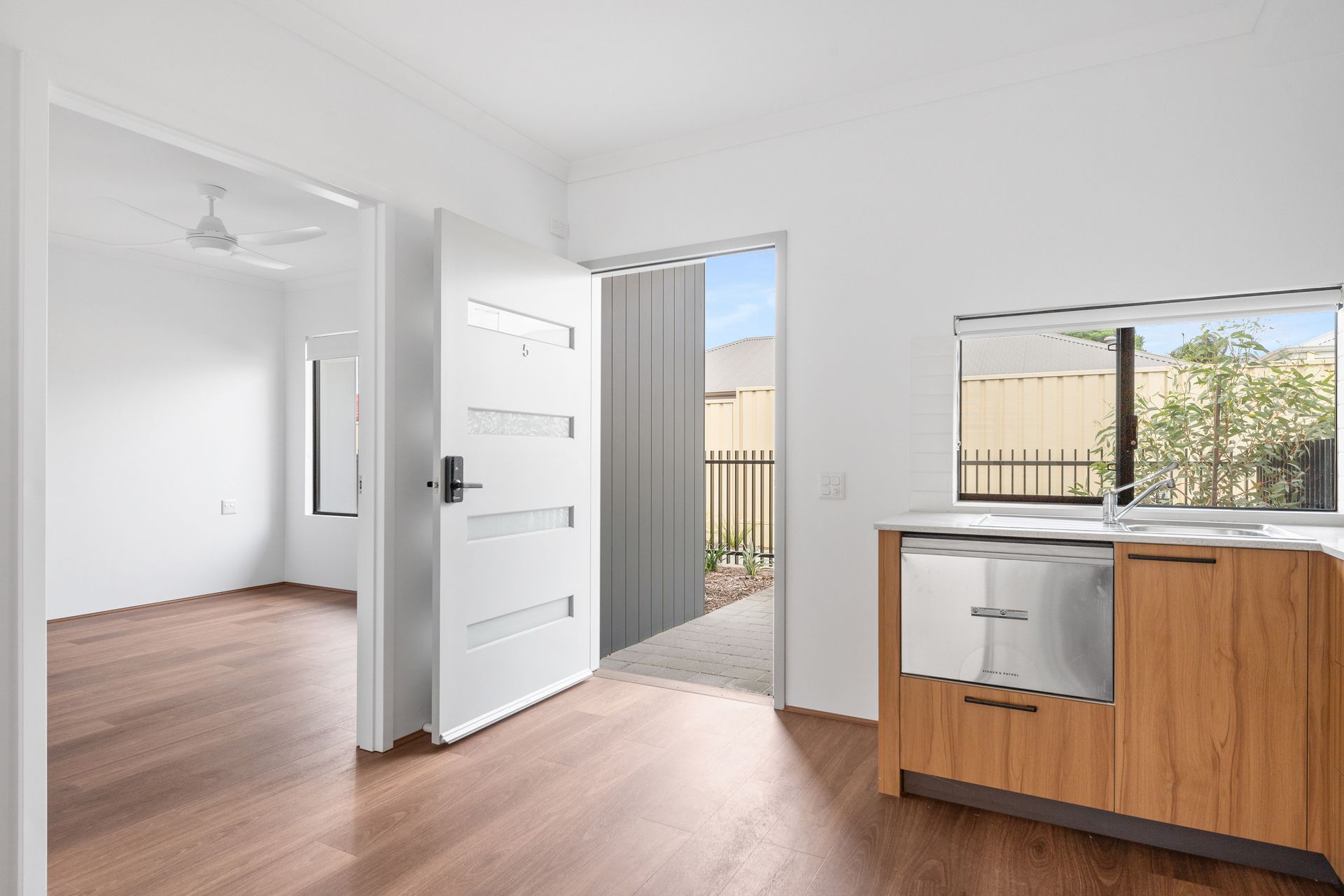 SDA Villas - May Gosnells — Home image 17
