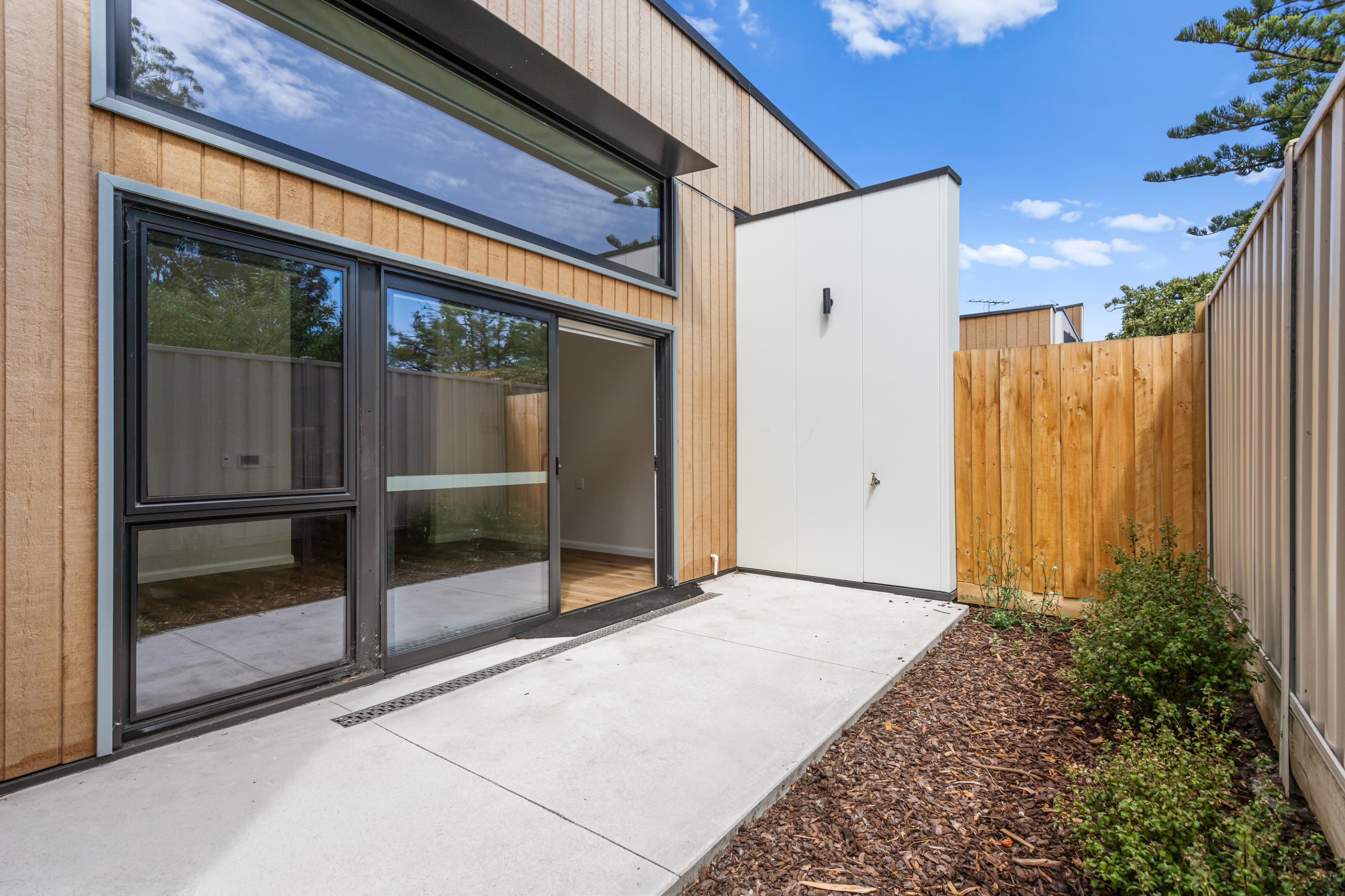 St Albans, VIC - Villas — Home image 17