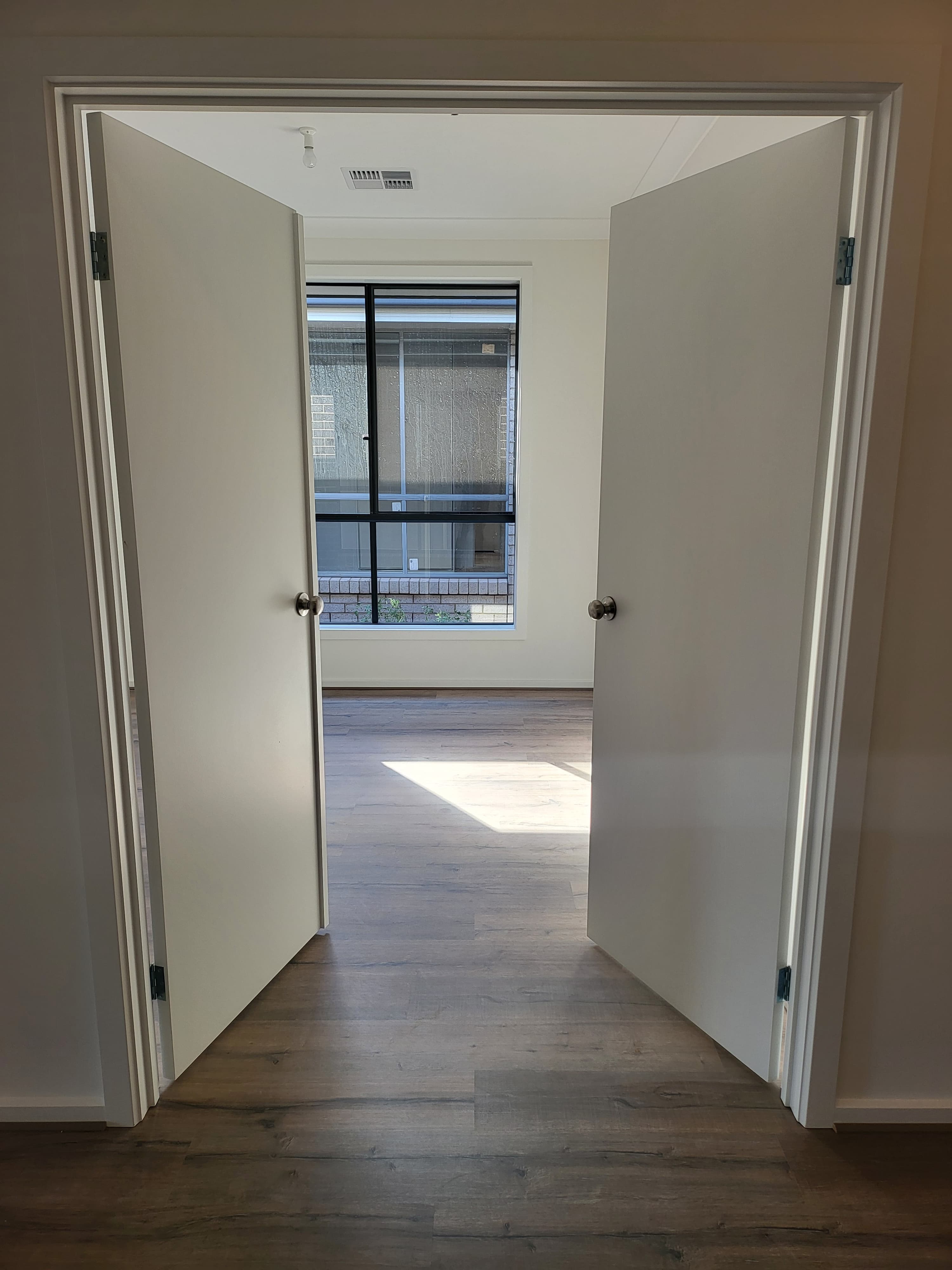 Immediate SIL Vacancy/ Brand new SIL house with Accessible features — Home image 4