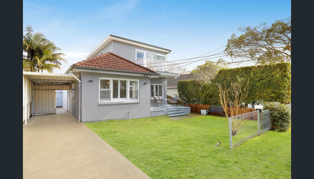 Collaroy Plateau 4-bedroom female SIL home Northern Beaches — Home image 3