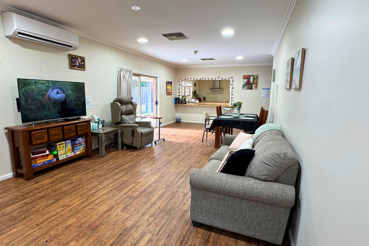 SIL: Cowra, NSW — Home image 5