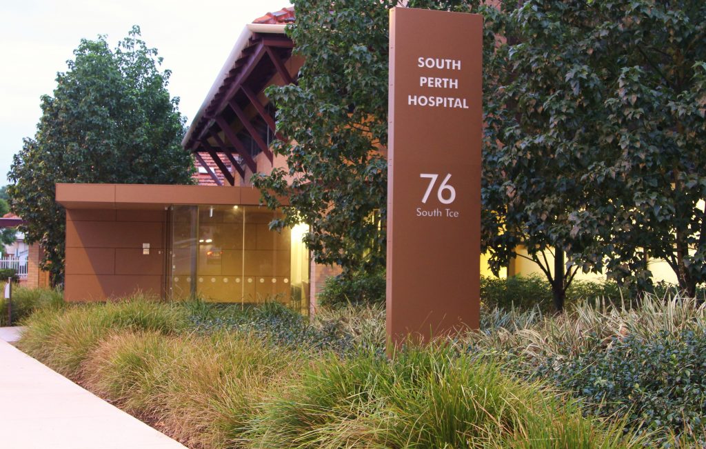 Luxury Living minutes from Perth CBD — Home image 9