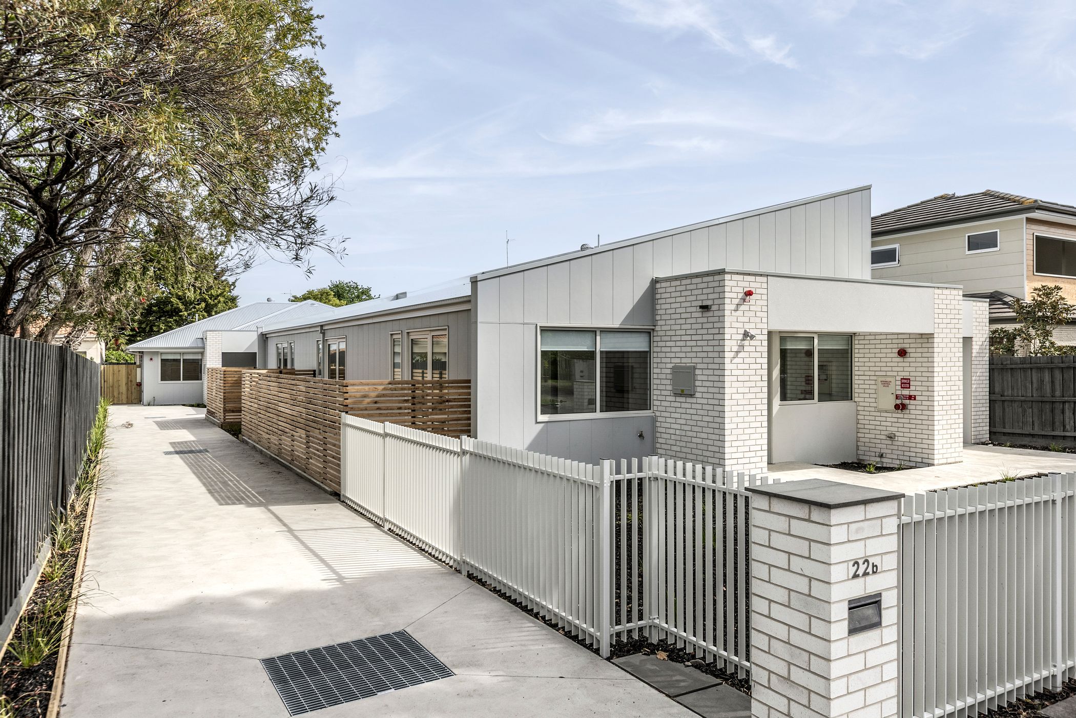 SDA in the Heart of Mentone- Minutes from the Beach — Home image 7