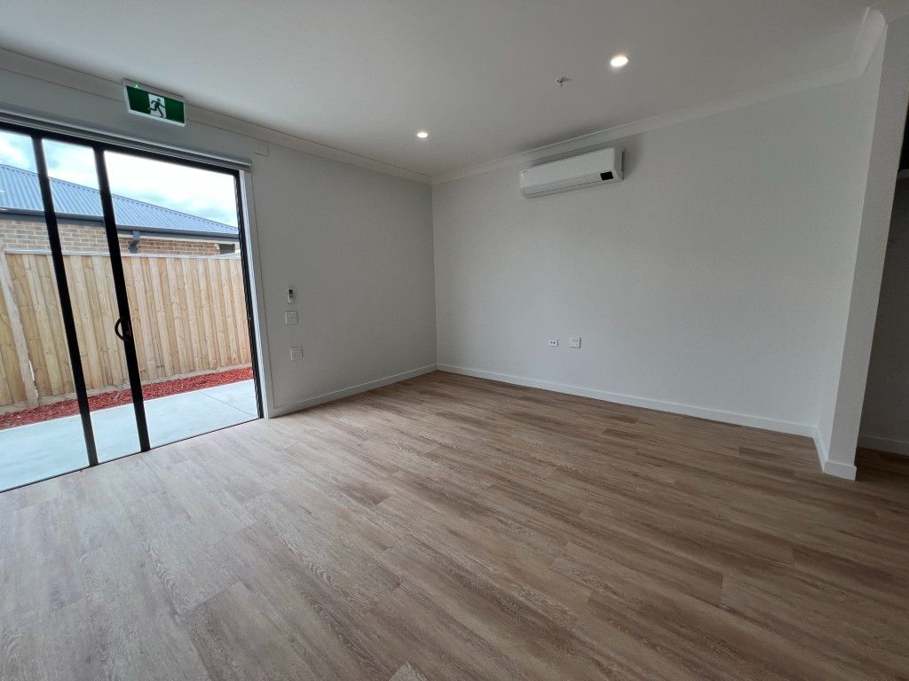 3 BR High Physical Support SDA Home with Ensuite Bedrooms & OOA Room– Lara, VIC — Home image 2