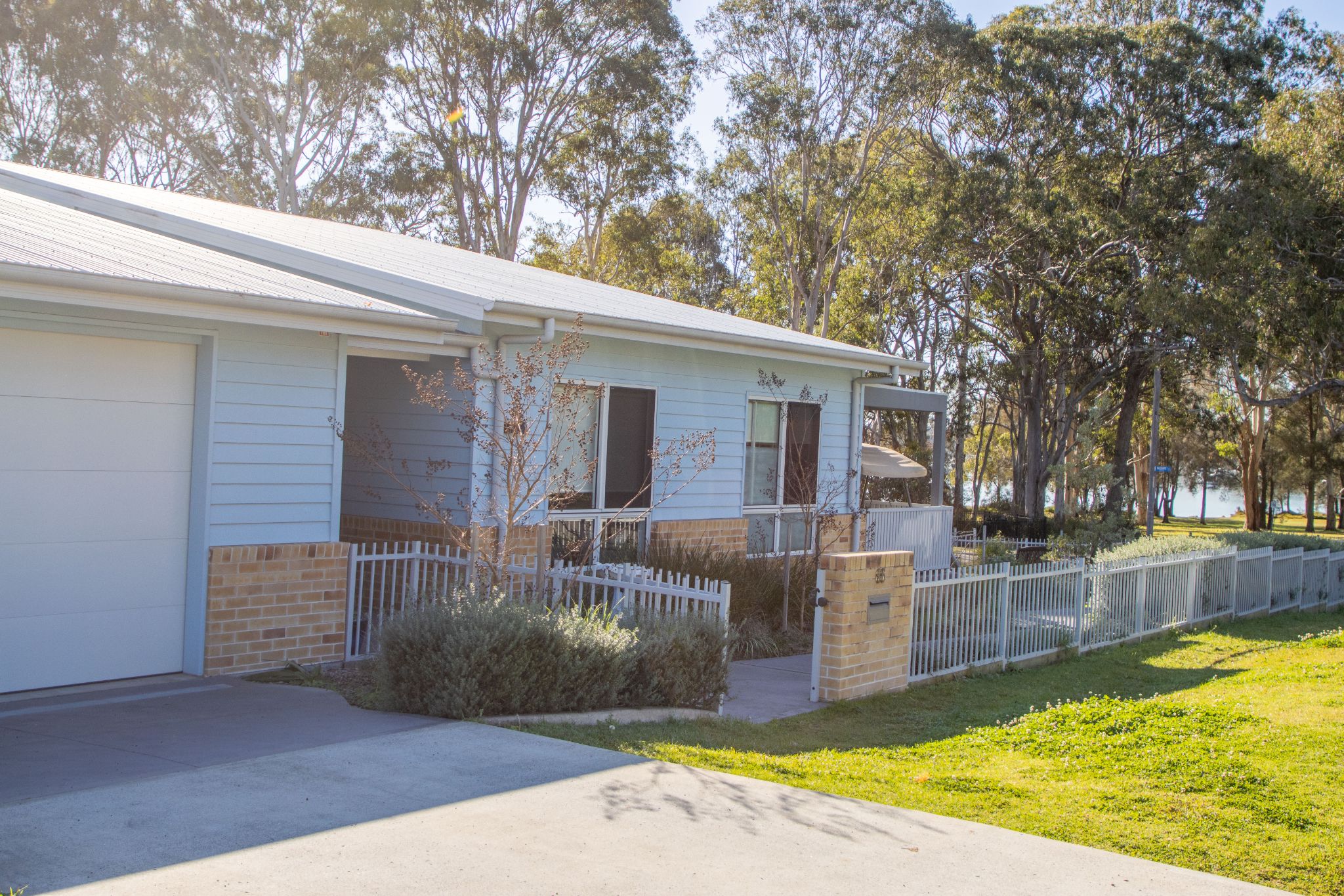 Bonnells Bay - SDA HPS 5bed Group Home — Home image 2