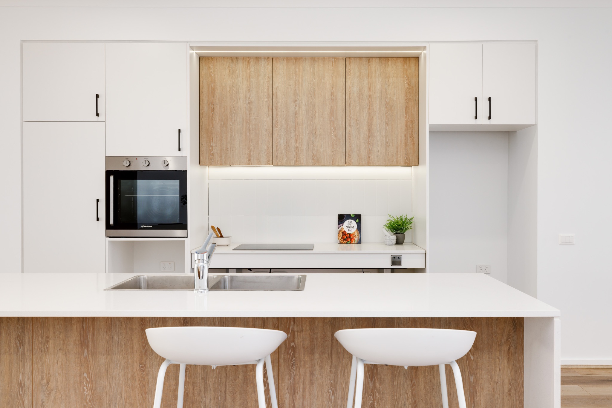 Brand New 2 x 2 Bedroom Villa's - Centrally located in Nowra — Home image 6