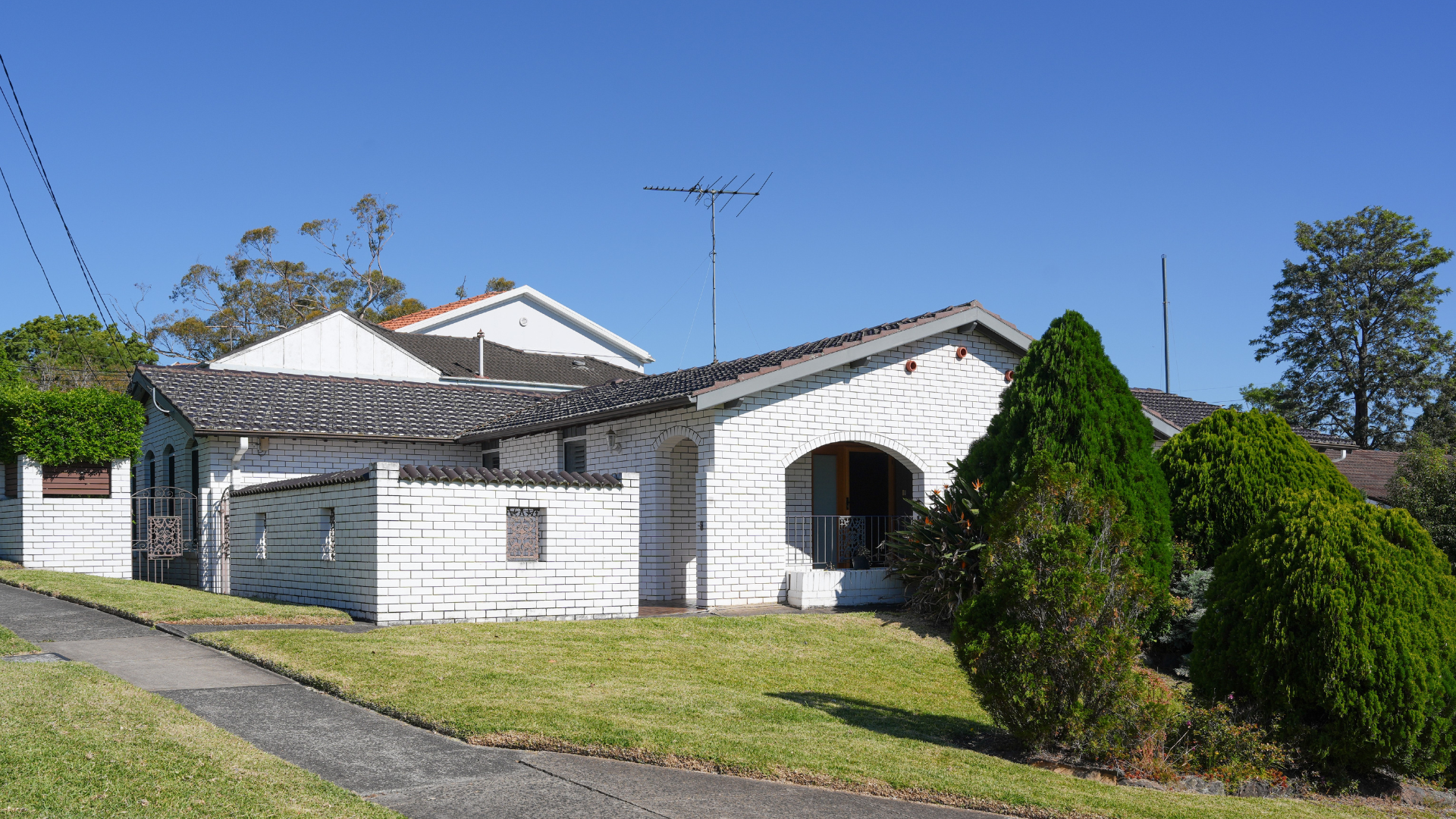 Eastwood | SIL Home — Home image 8