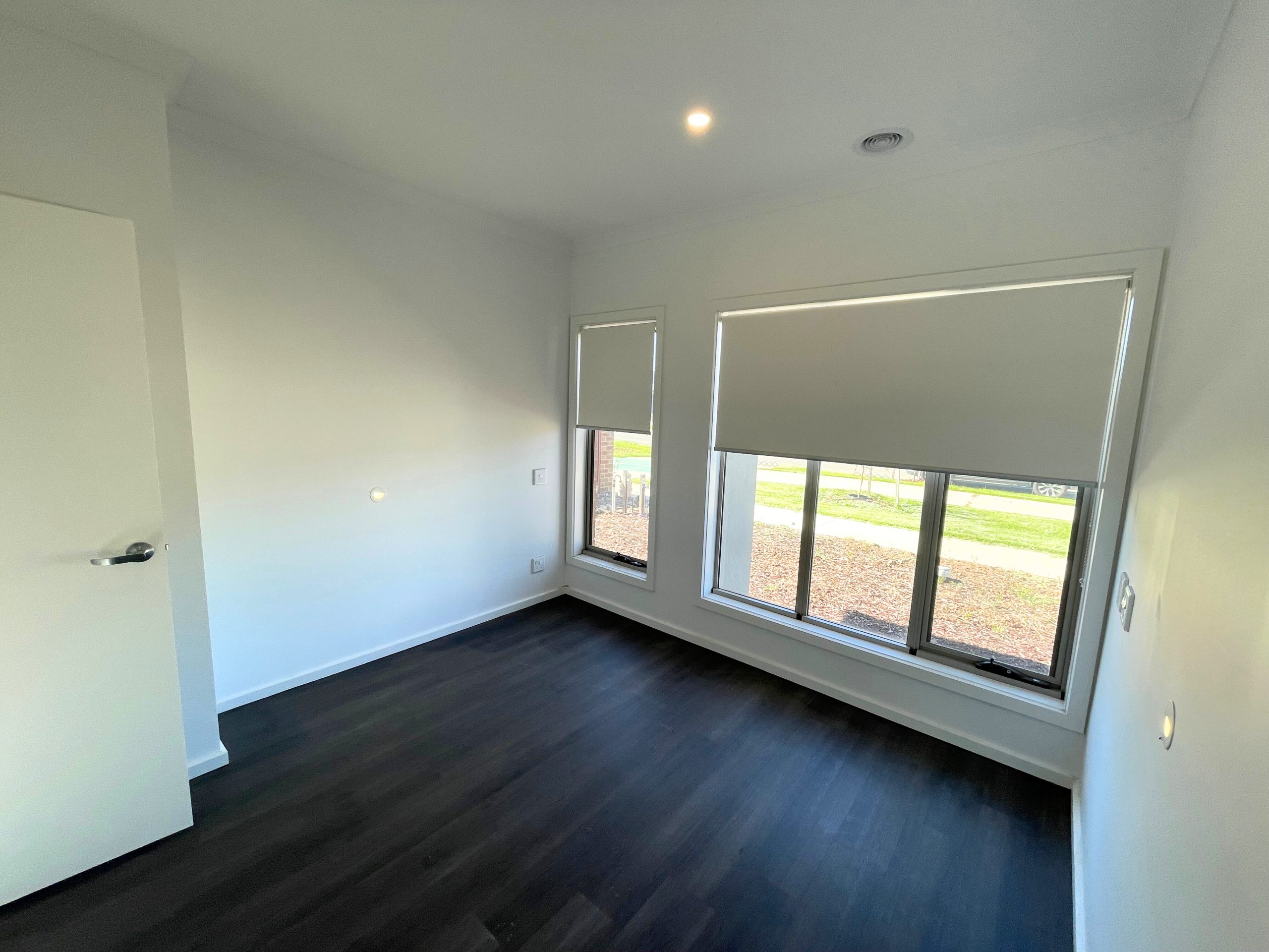 ERVINE, Wyndham Vale, VIC - ROBUST/IL — Home image 6