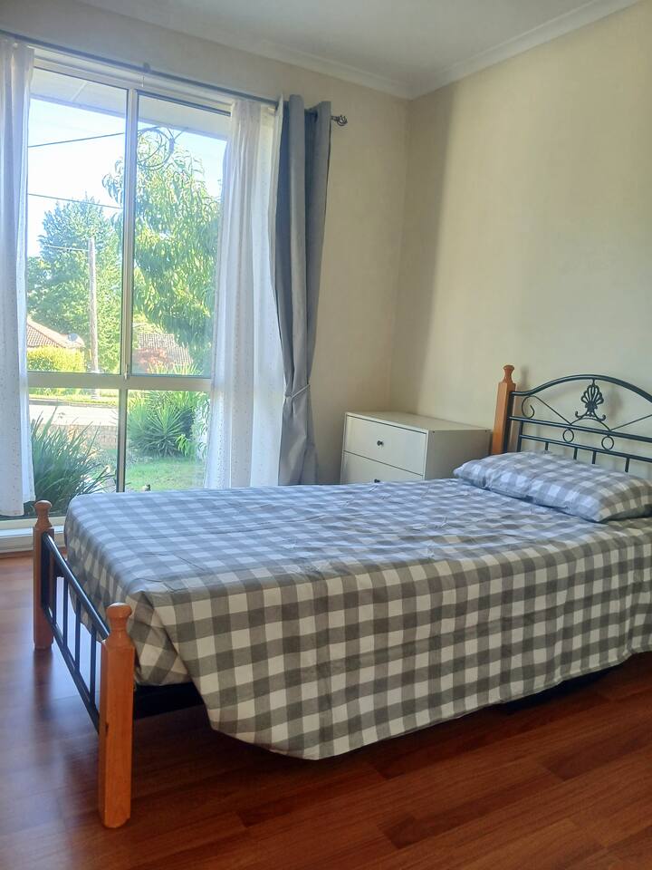 Spacious and accessible SIL home in Carlingford — Home image 6