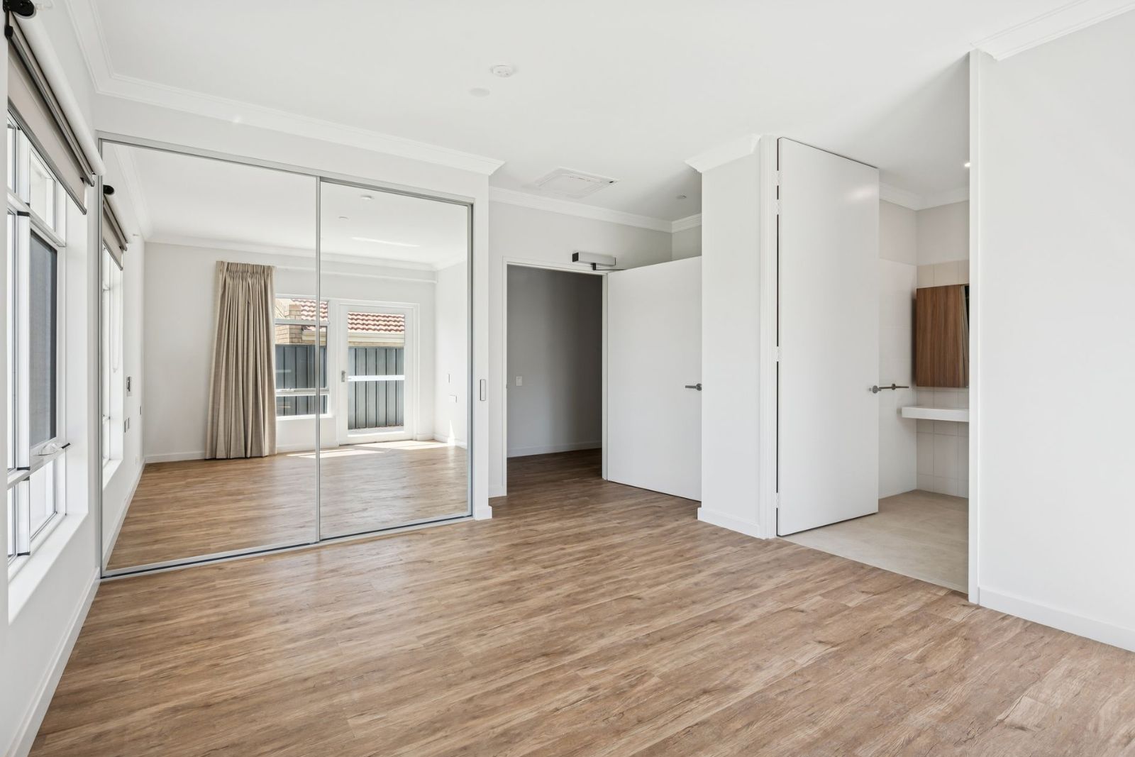 Make It Yours - Private Bedroom With Ensuite and Verandah In Luxury Shared Home Disability Accommodation — Home image 14