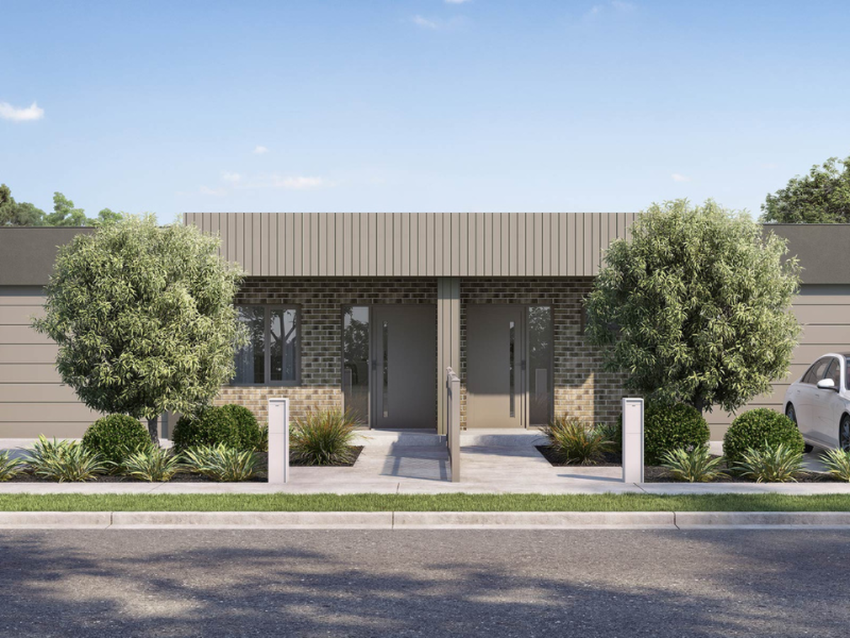 2 Bed Improved Livability House moments from booming Thornbury High Street! — Home image 2