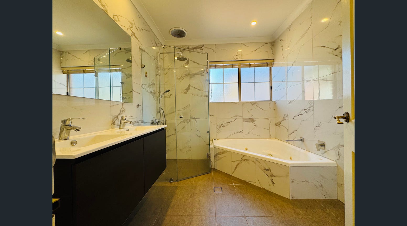 Cleland Avenue Unley Park — Home image 2