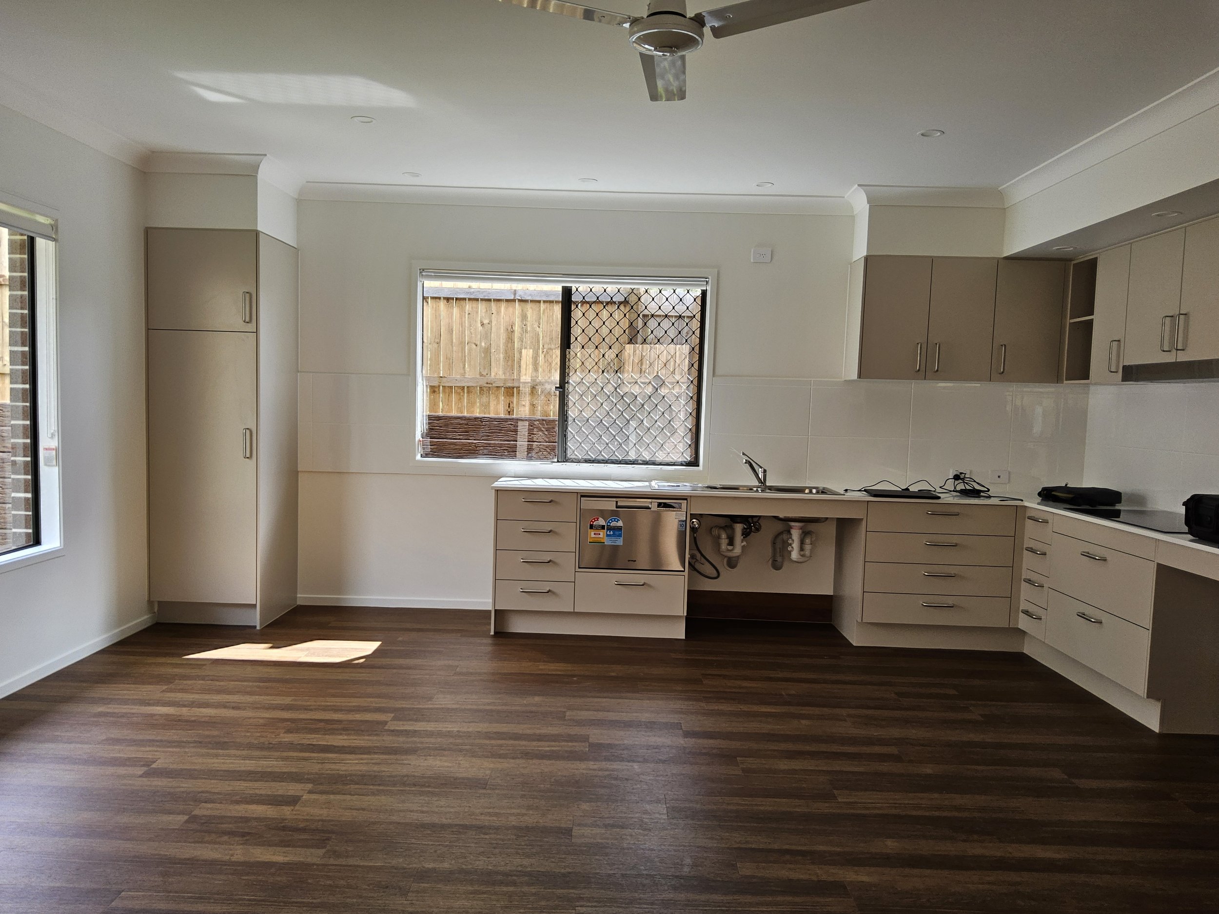 Lapwing Crescent, Bellbird Park QLD — Home image 19