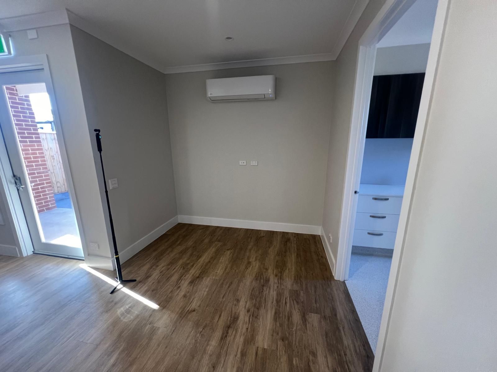 4 BR High Physical Support Home with Ensuites & OOA Room – Tarneit — Home image 2