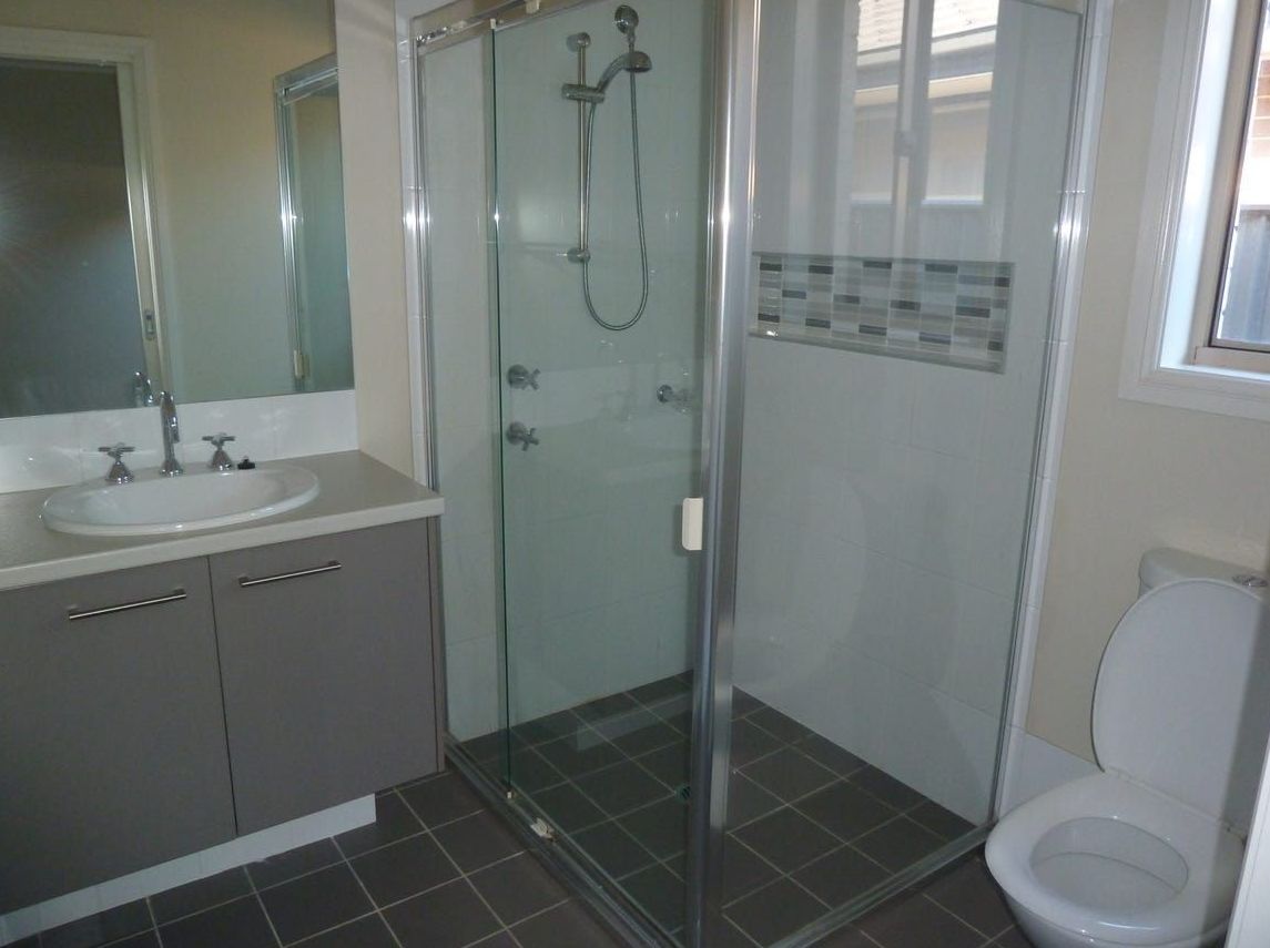 SIL Home in Ropes Crossing — Home image 7