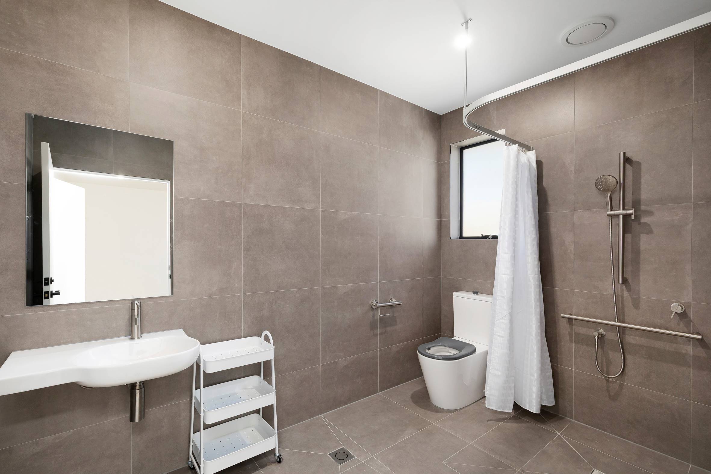 Essendon North - Brand New SDA High Physical Support Property, 3+OOA — Home image 10