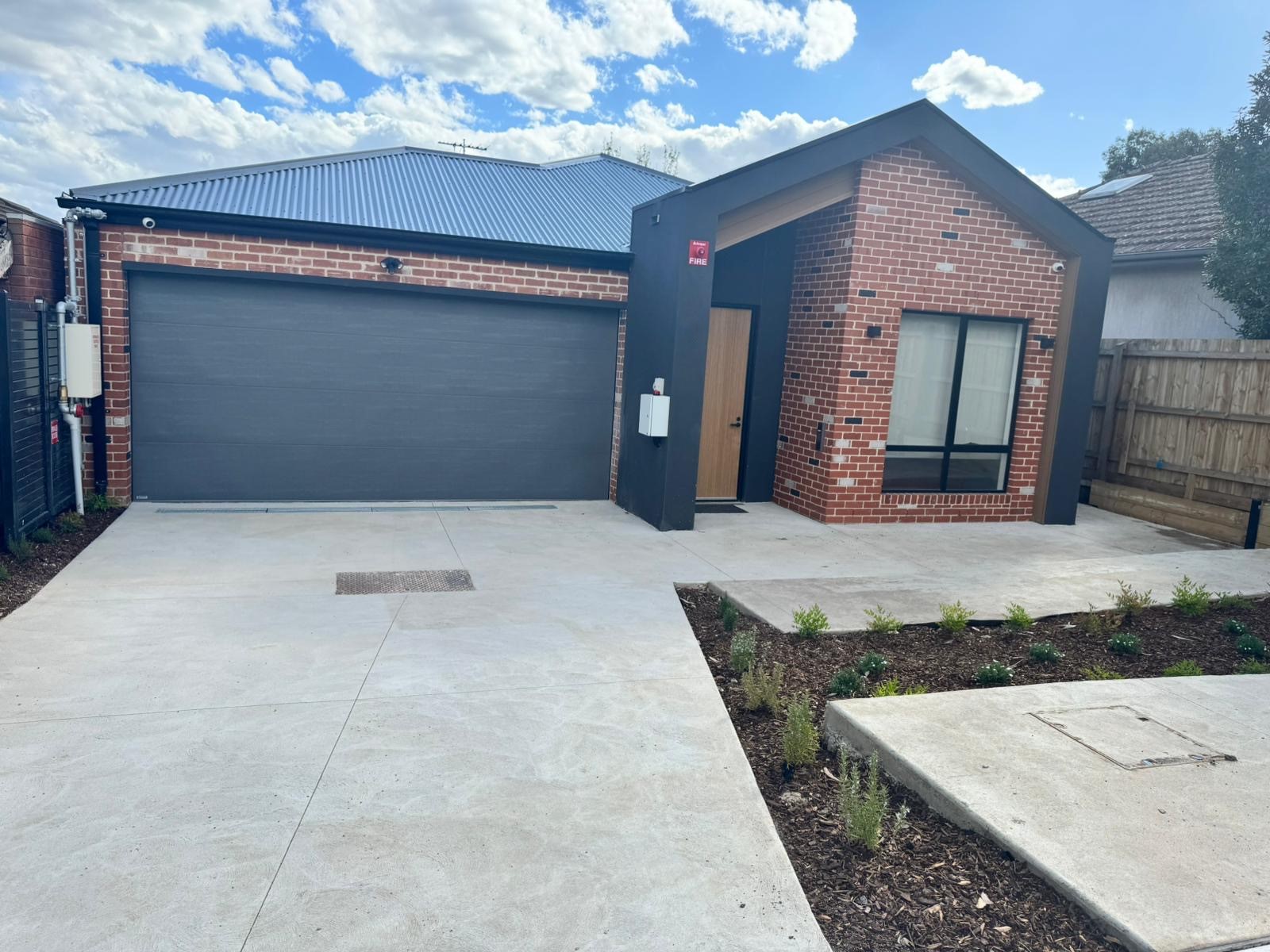 Essendon North - Brand New SDA High Physical Support Property, 3+OOA — Home image 5