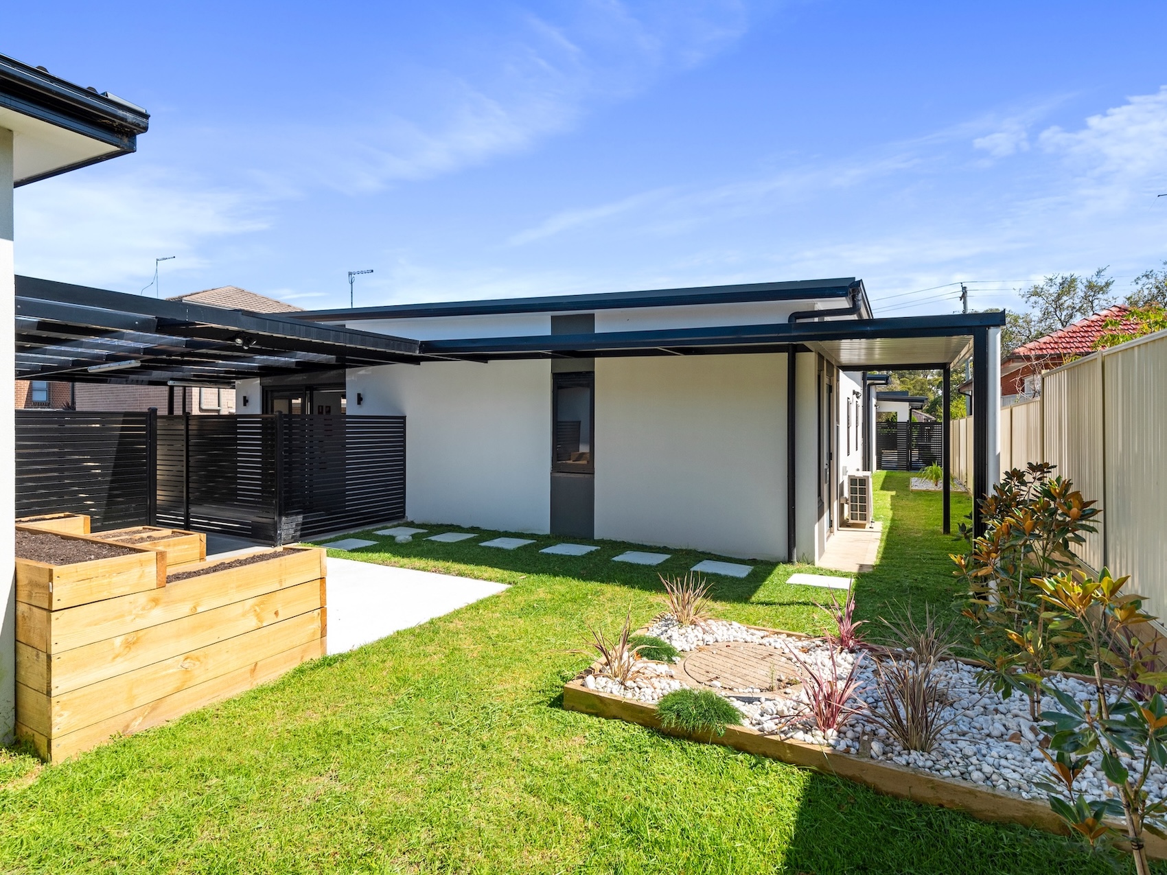 Five SDA Villas - Excellent Location - Beautiful Build Quality - HPS — Home image 6