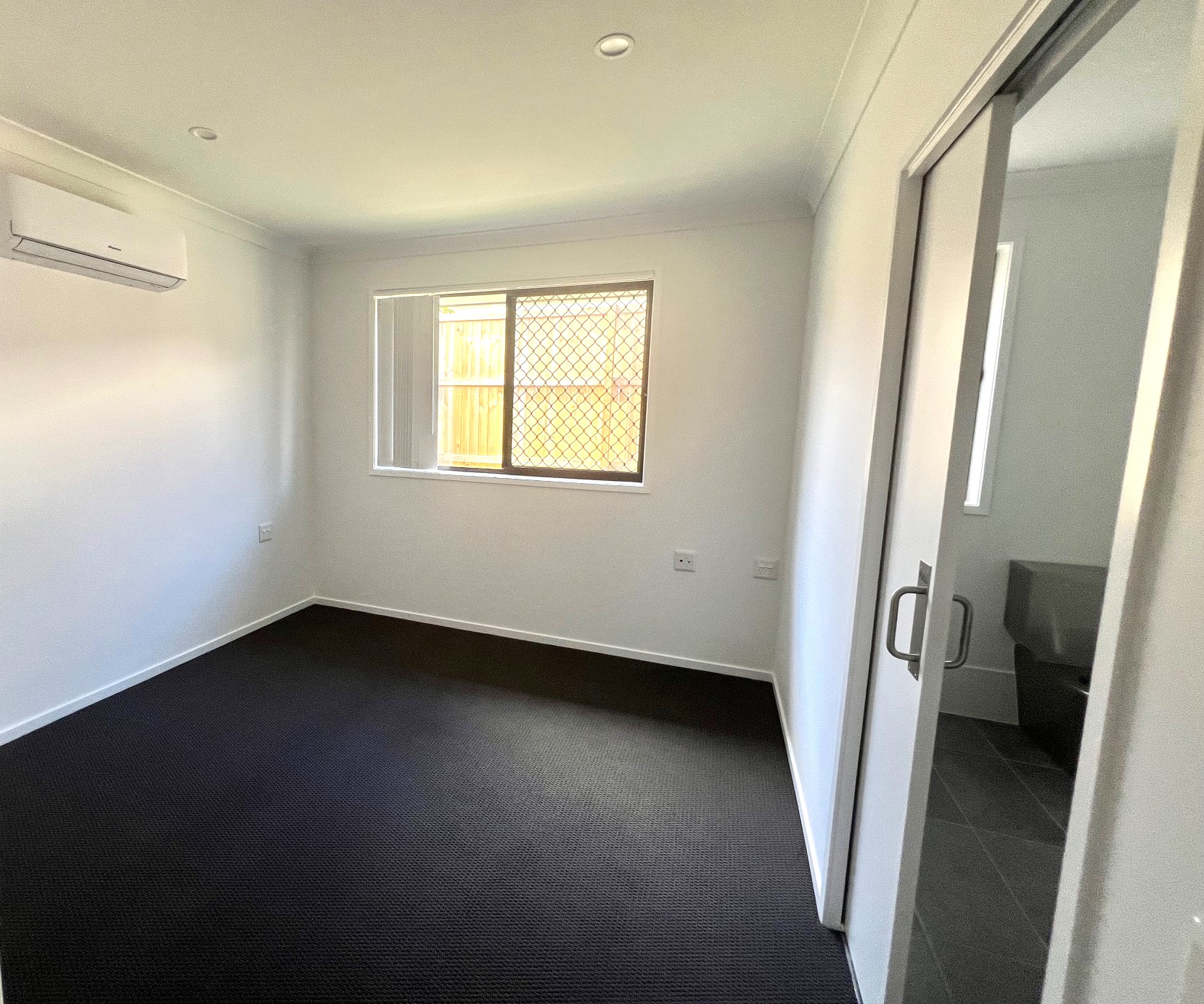 2 Bedroom Robust Home with OOA now available in Gleneagle, Queensland — Home image 4