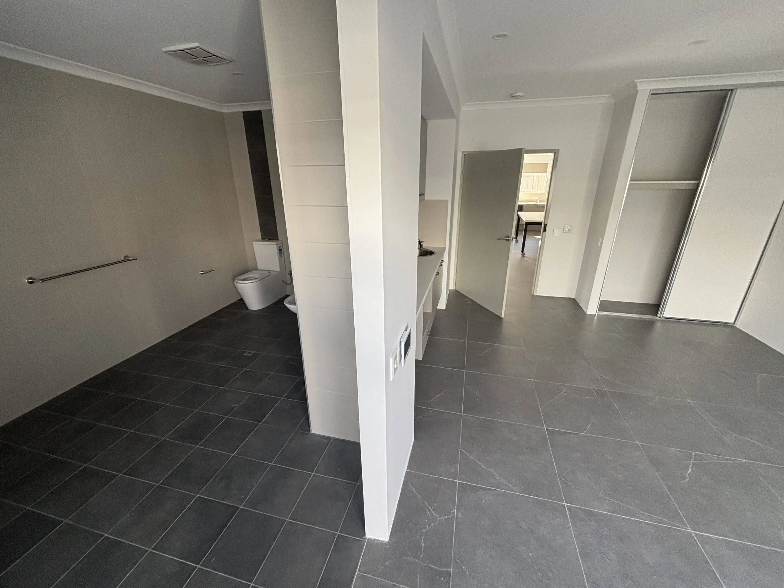 Lakelands SDA House — Home image 6