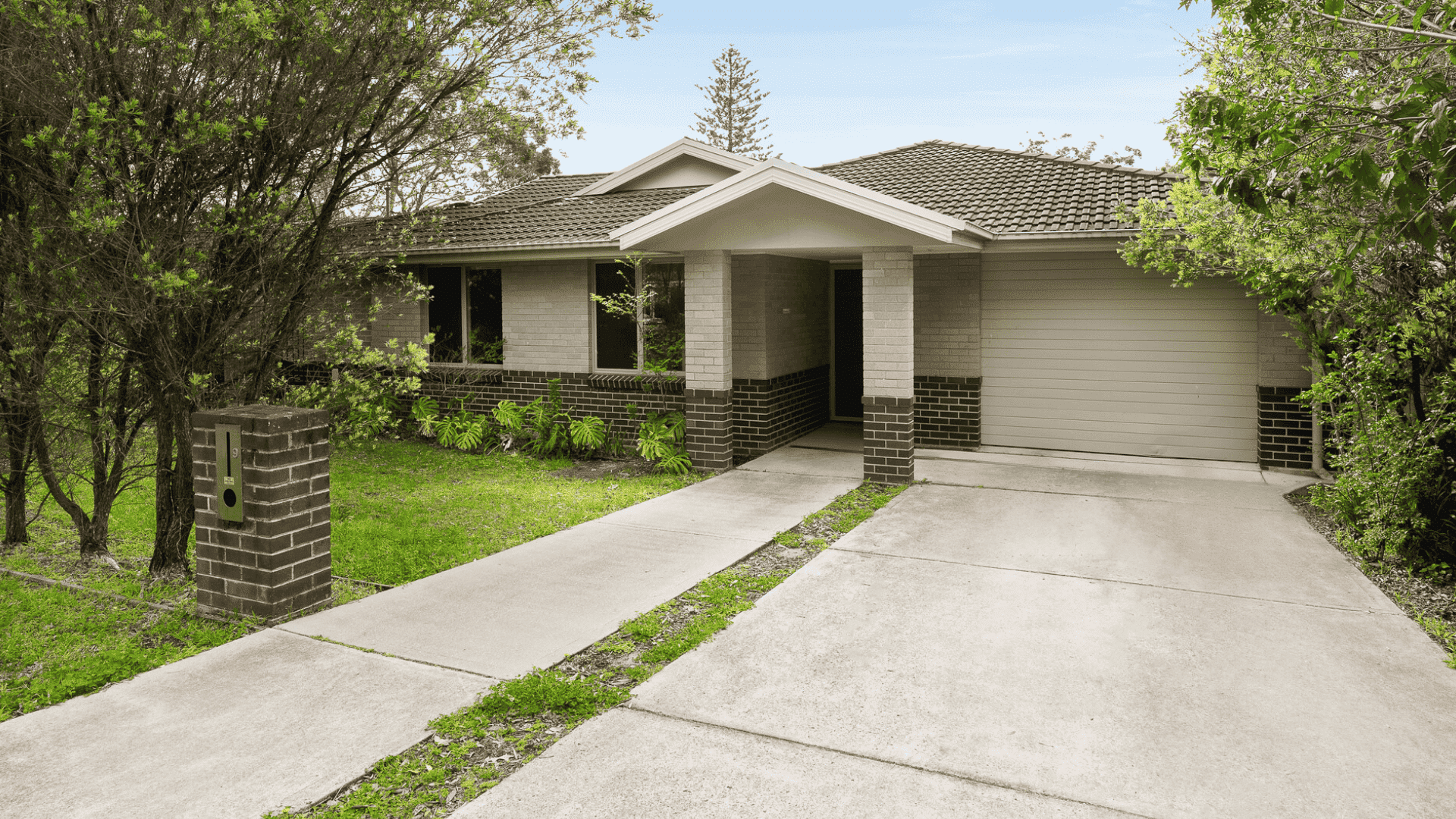 Wahroonga – modern, shared 5-bedroom home — Home image 7