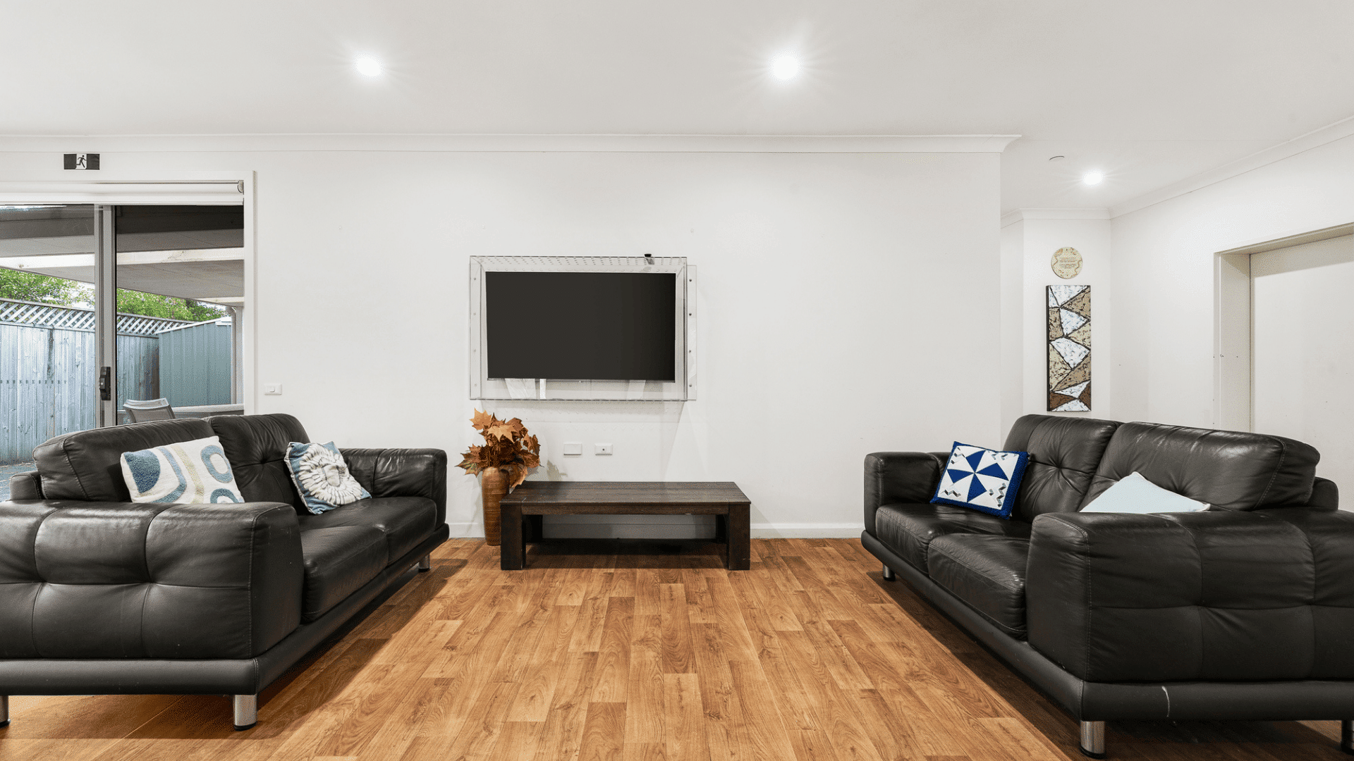 Wahroonga – modern, shared 5-bedroom home — Home image 9