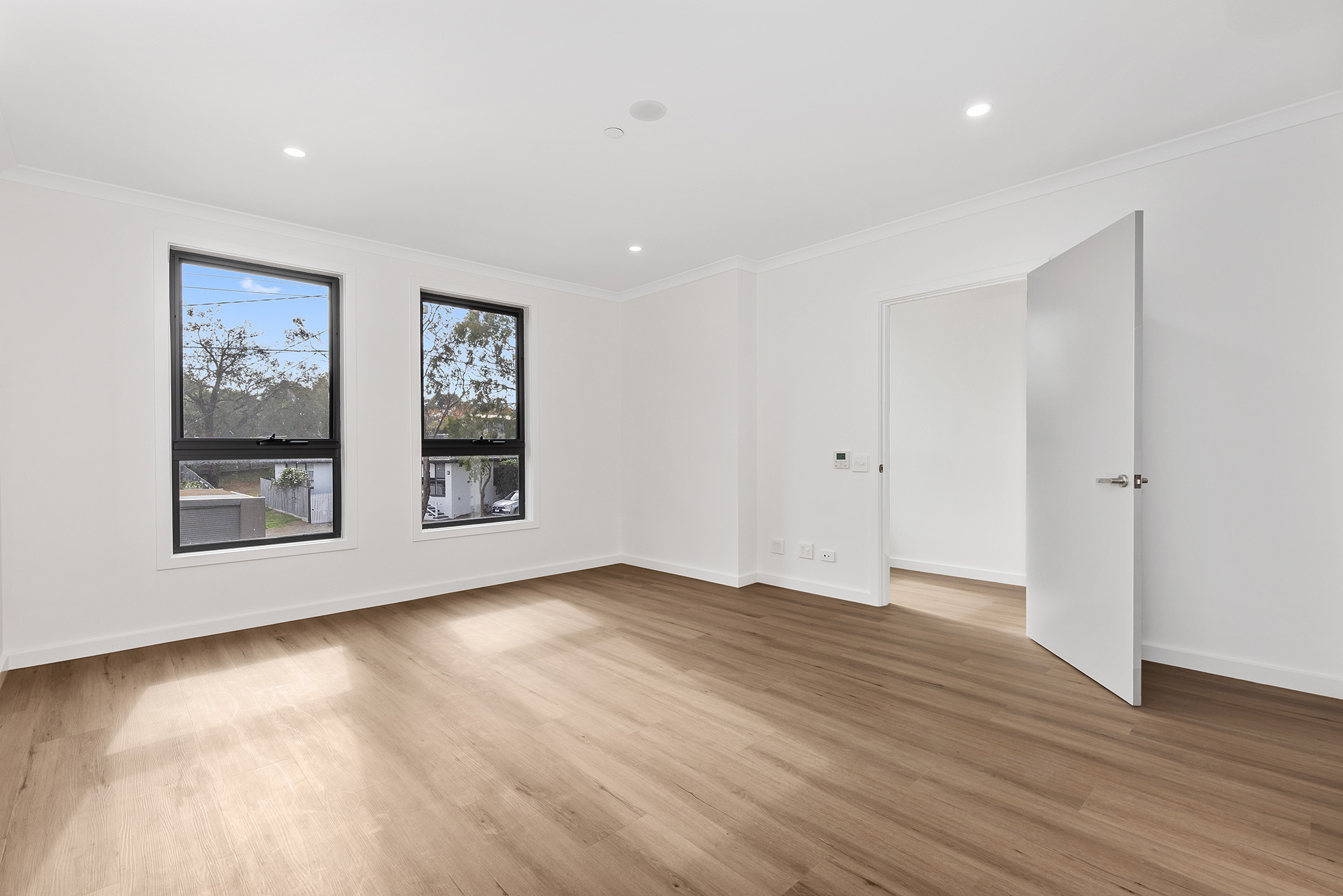 Improved Livability townhouses in leafy Langwarrin! — Home image 8