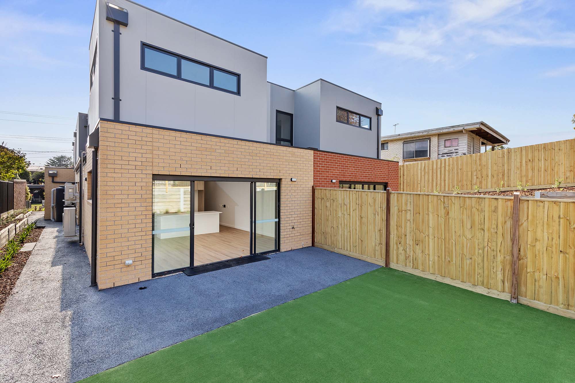 Improved Livability townhouses in leafy Langwarrin! — Home image 10
