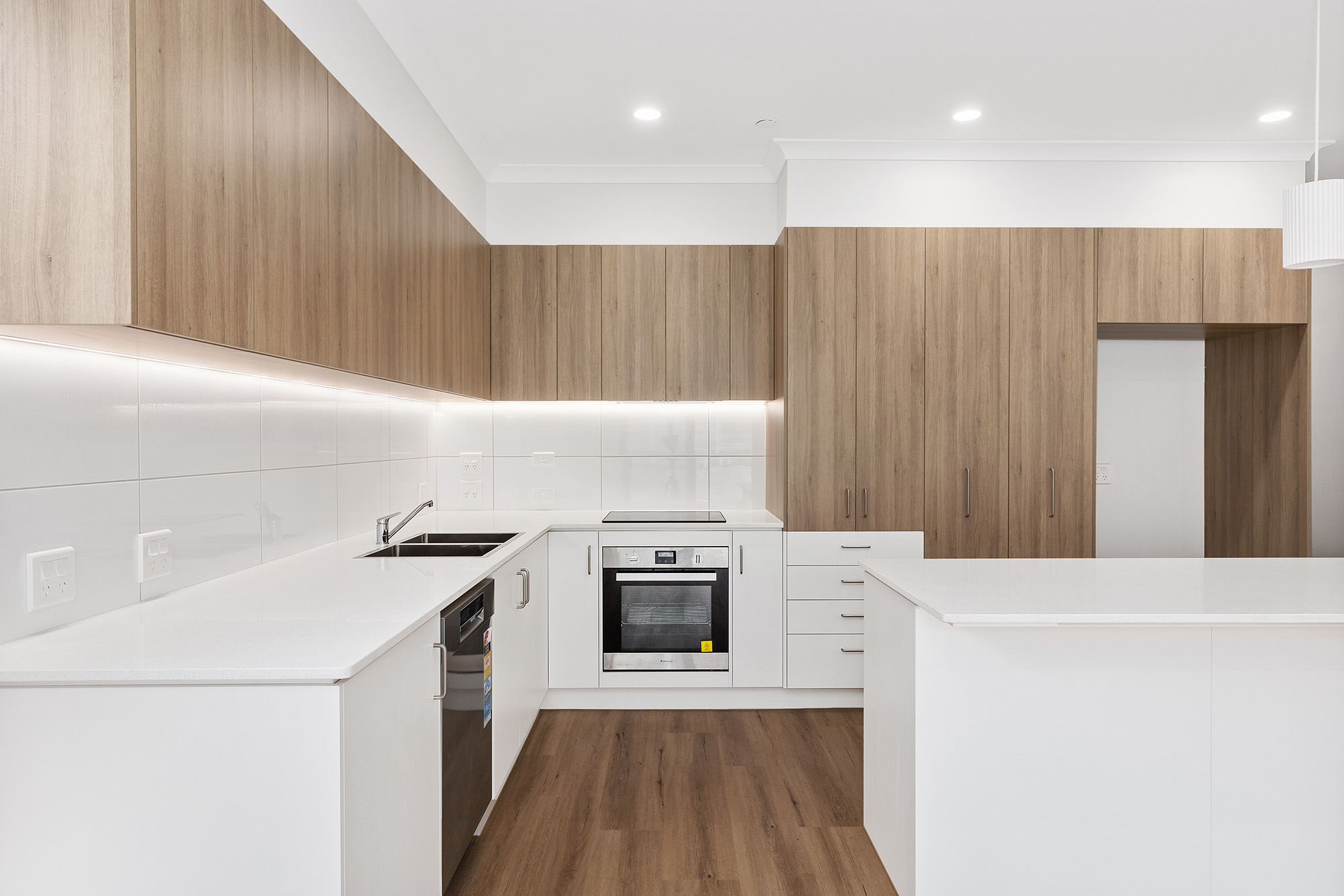 Improved Livability townhouses in leafy Langwarrin! — Home image 19