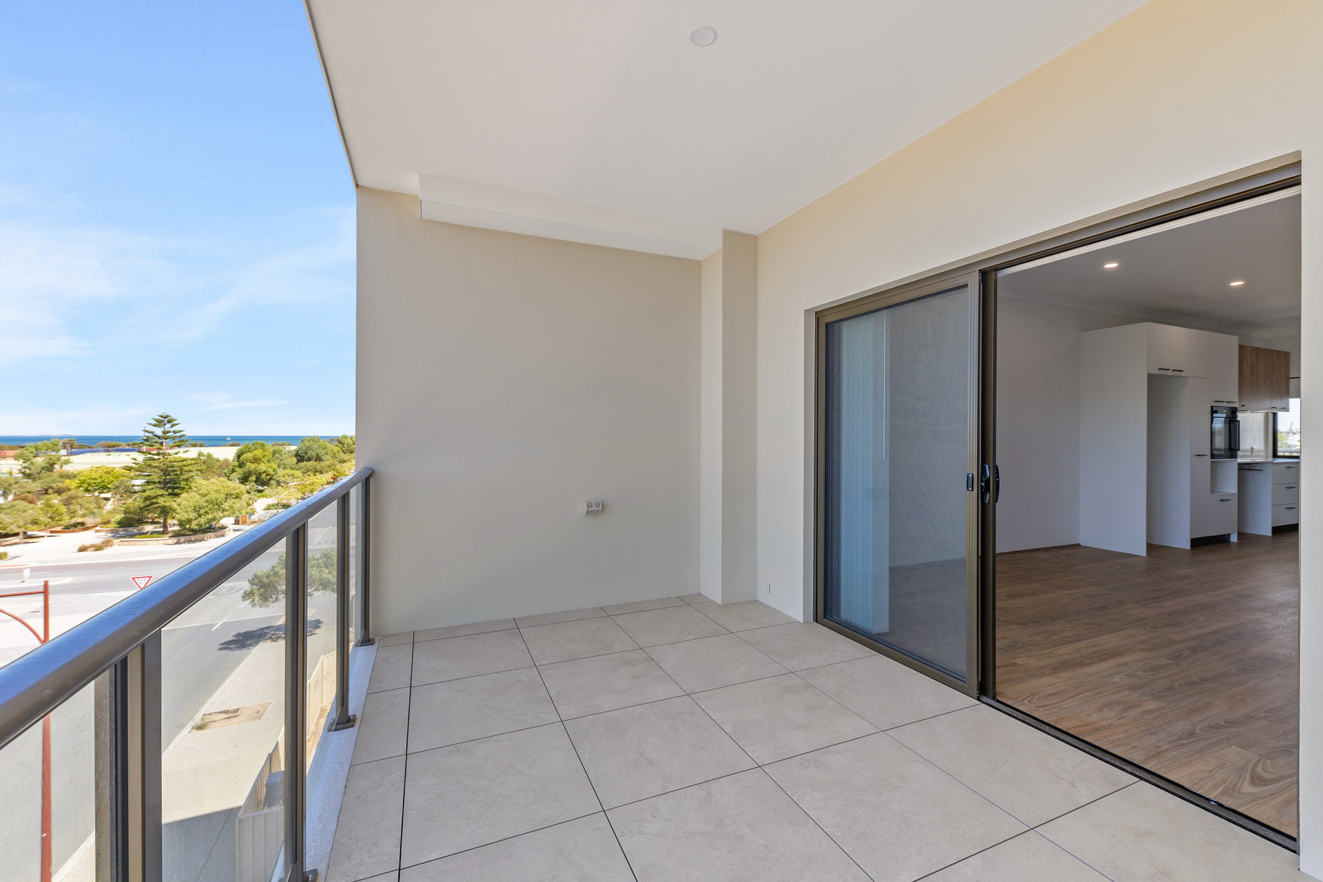 SDA Apartments - Shoreline North Coogee — Home image 3